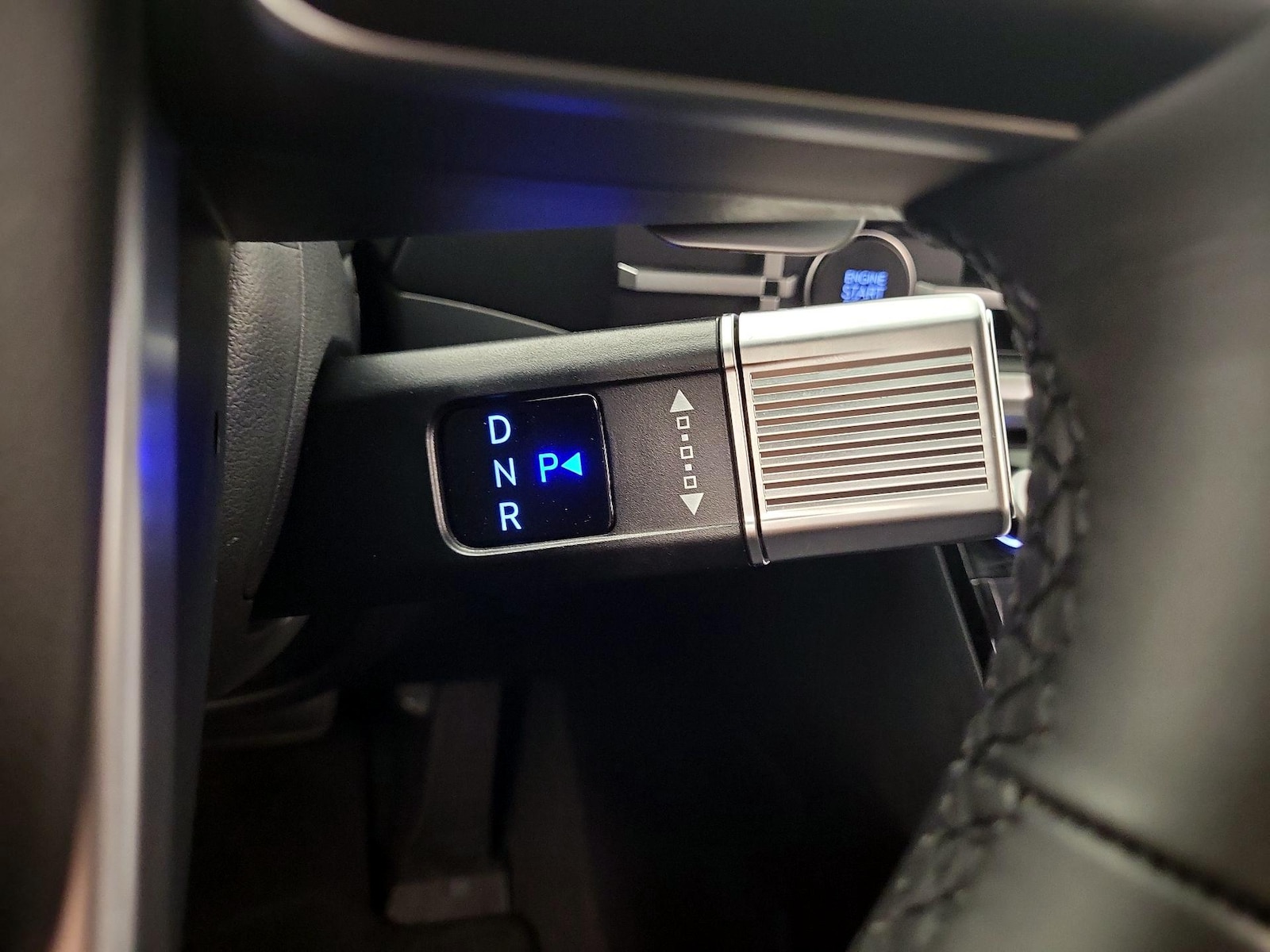 2025 Hyundai Santa Fe SEL - Photo 18