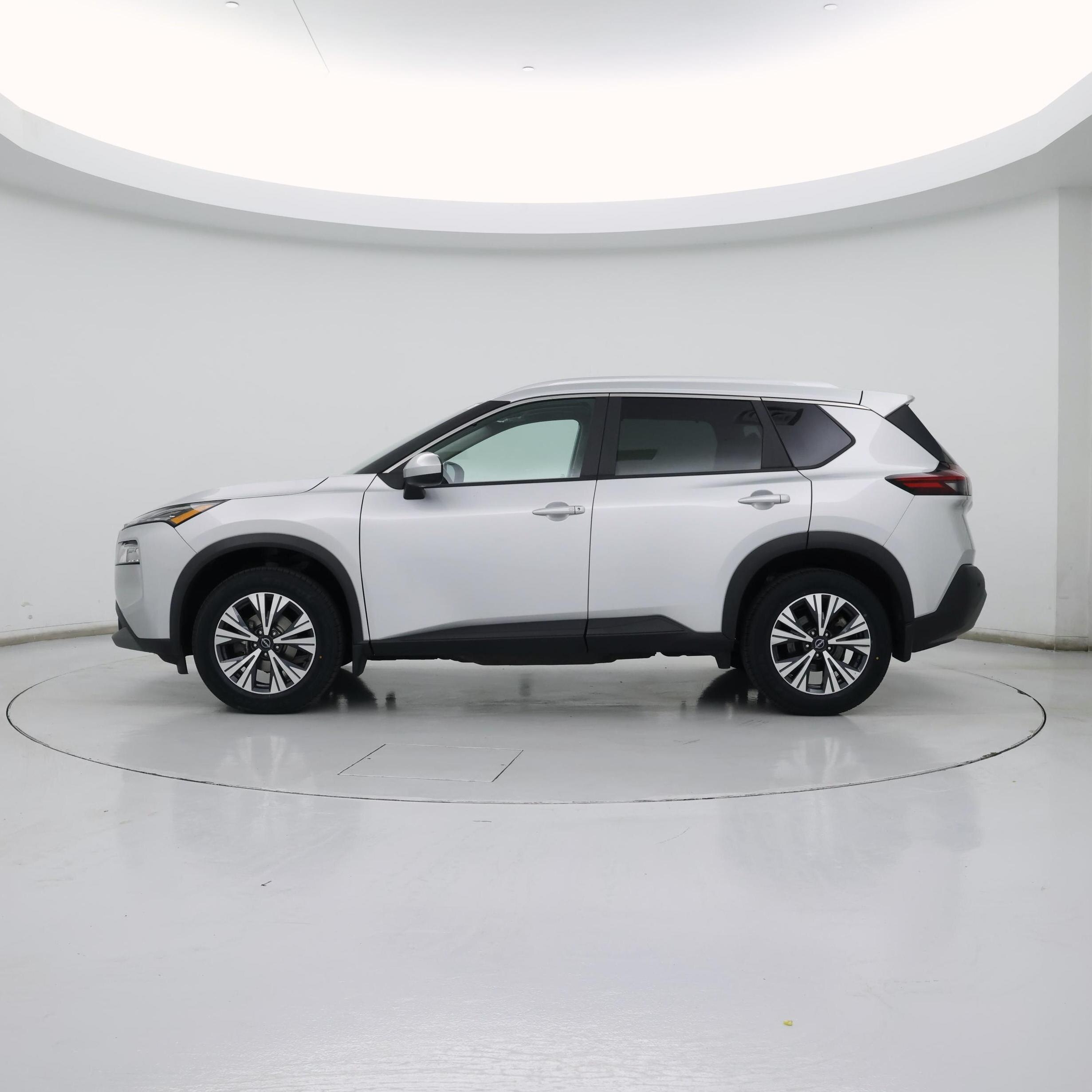 Thumbnail: 2023 Nissan Rogue - 3