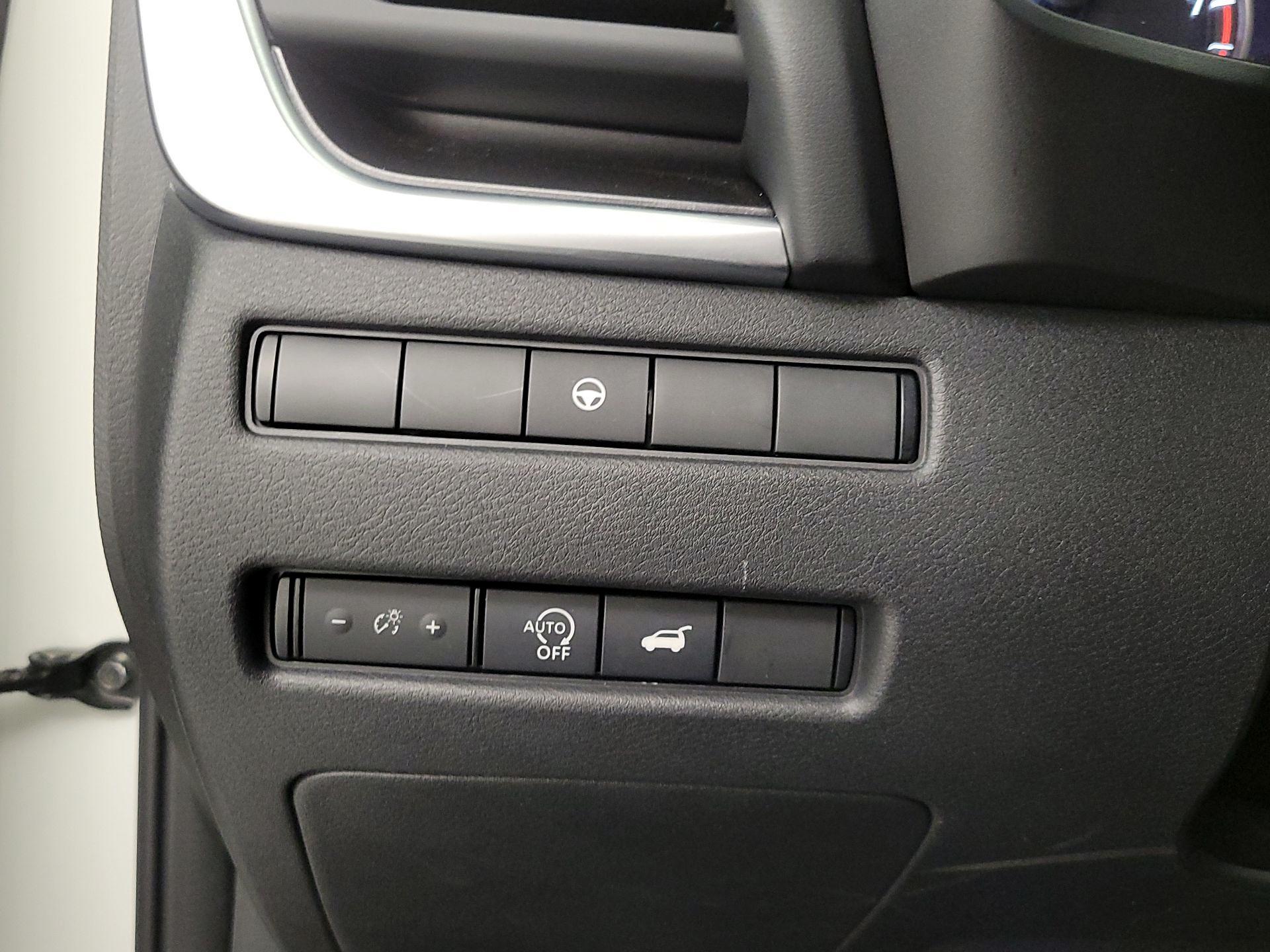 Thumbnail: 2023 Nissan Rogue - 13