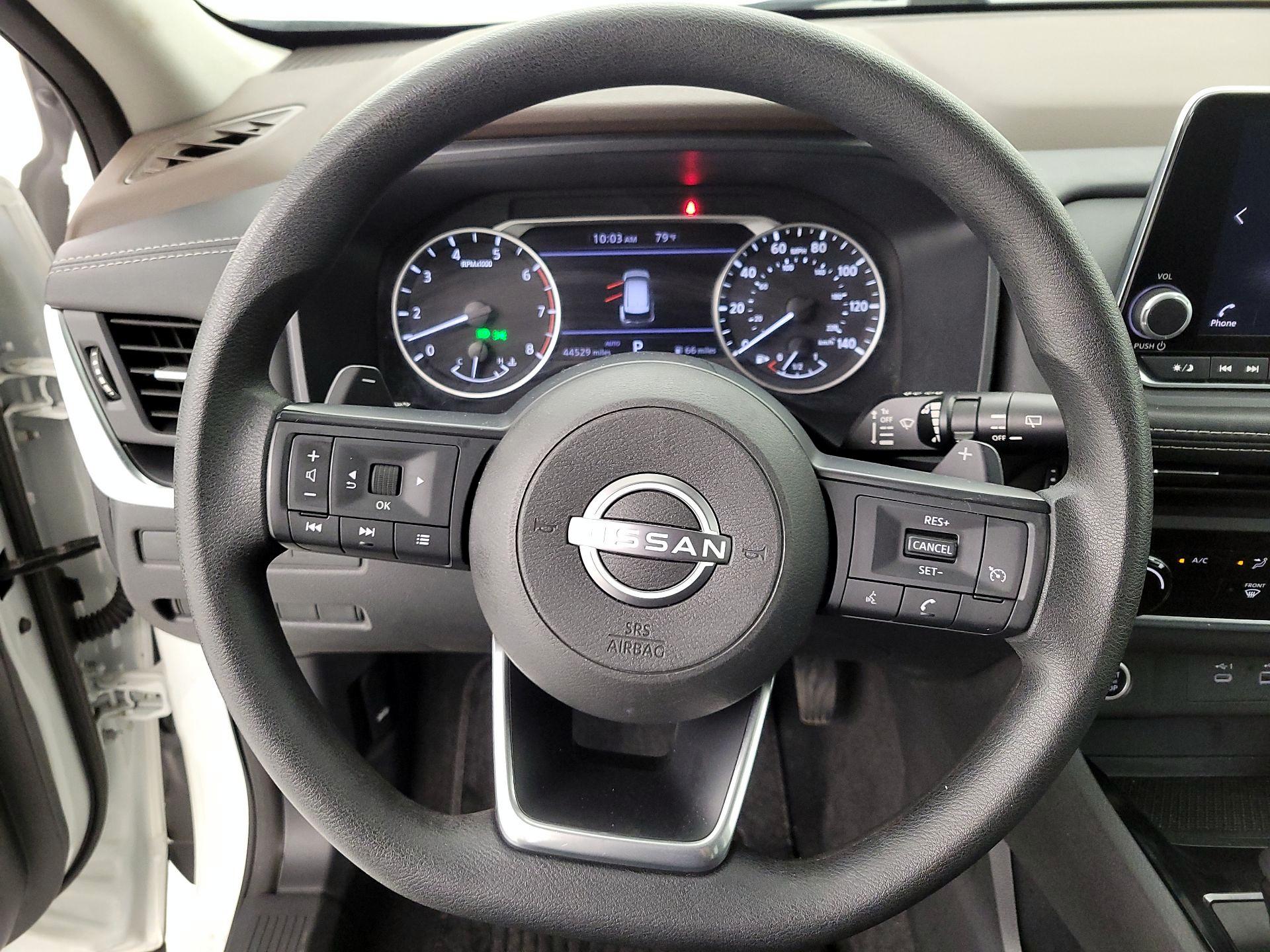 Thumbnail: 2023 Nissan Rogue - 10