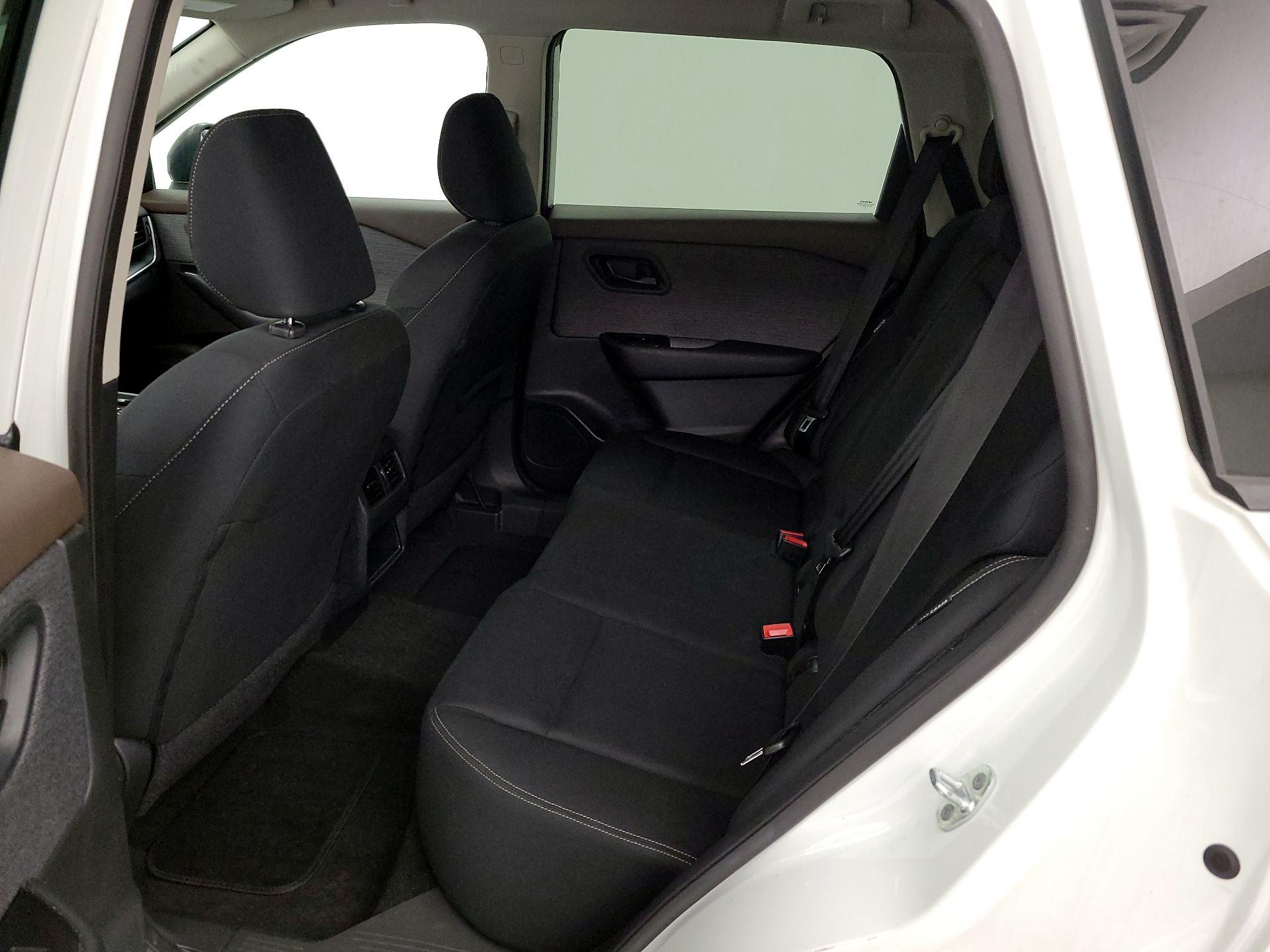 Thumbnail: 2023 Nissan Rogue - 19