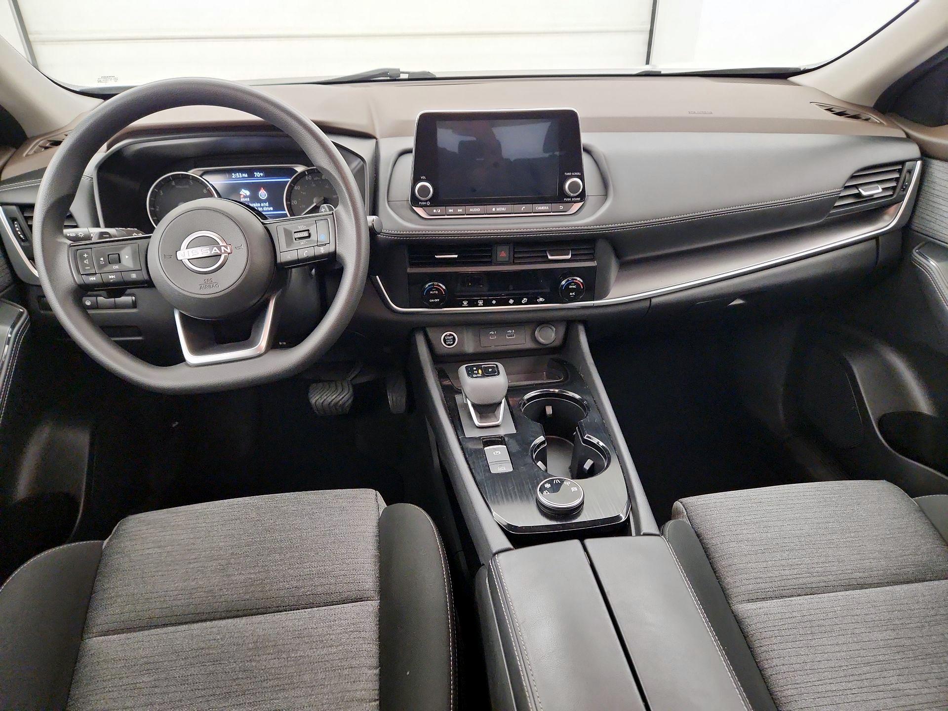Thumbnail: 2023 Nissan Rogue - 9