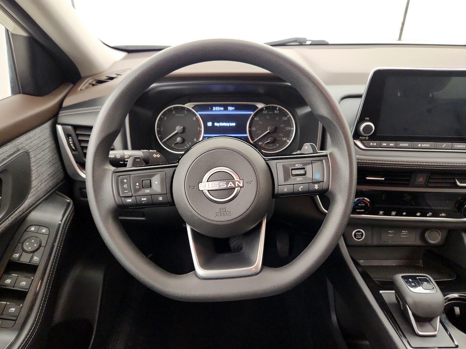 Thumbnail: 2023 Nissan Rogue - 10