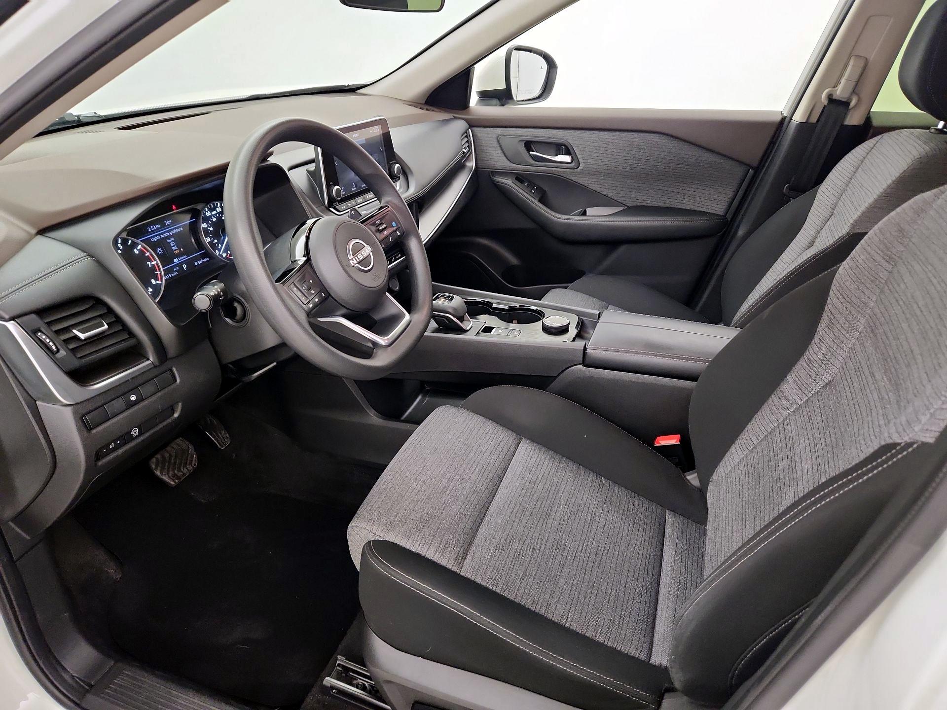 Thumbnail: 2023 Nissan Rogue - 11