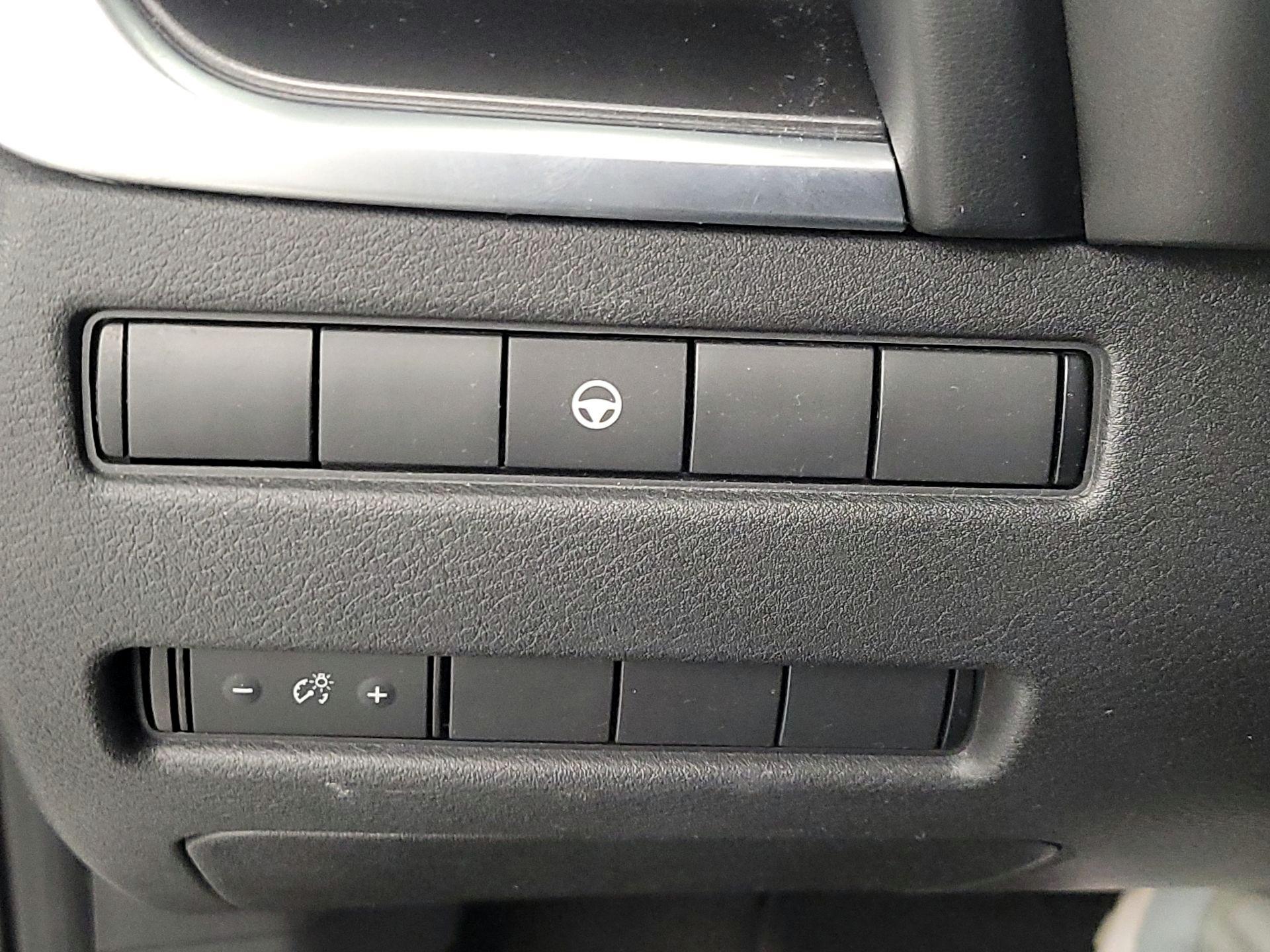 Thumbnail: 2023 Nissan Rogue - 13