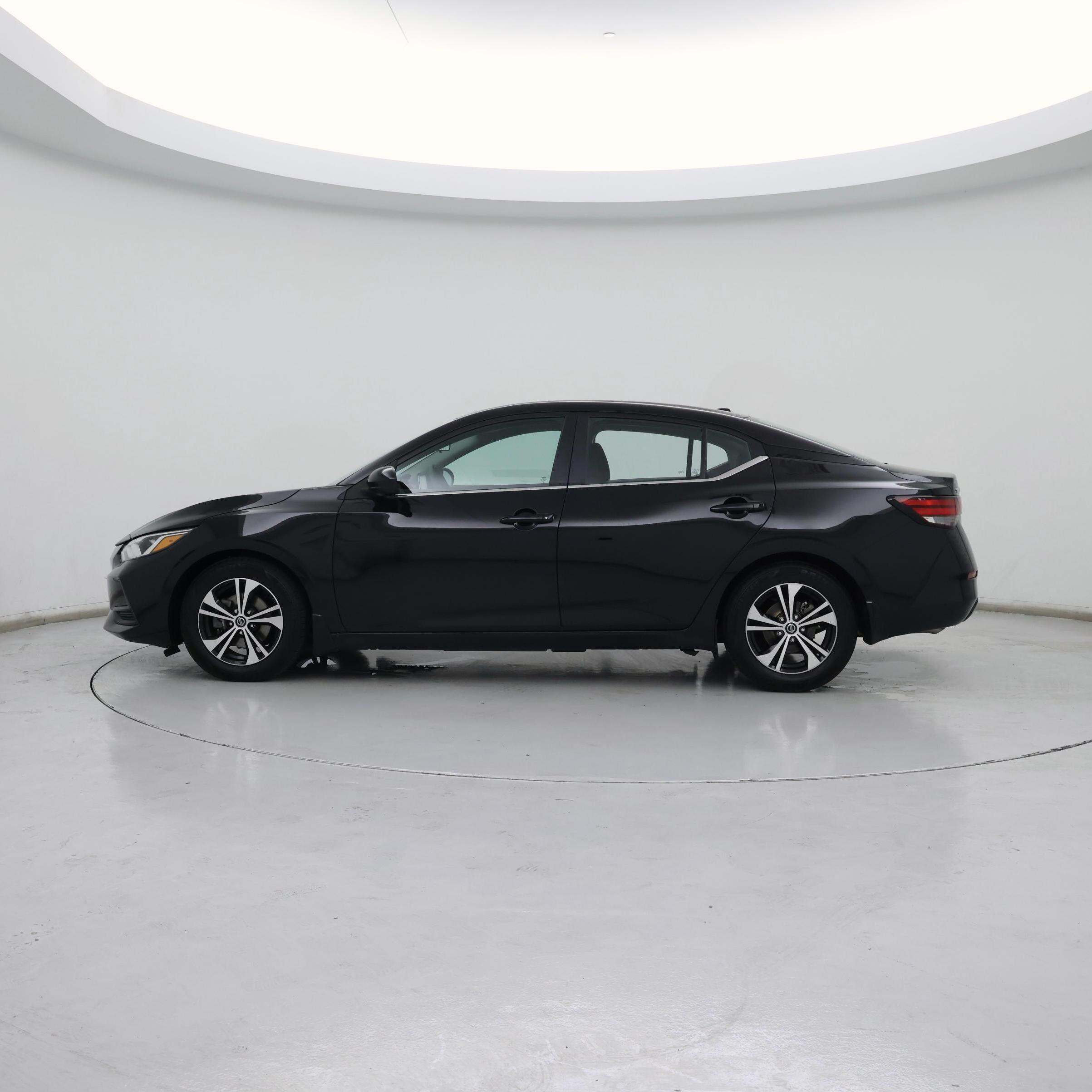 Thumbnail: 2023 Nissan Sentra - 3