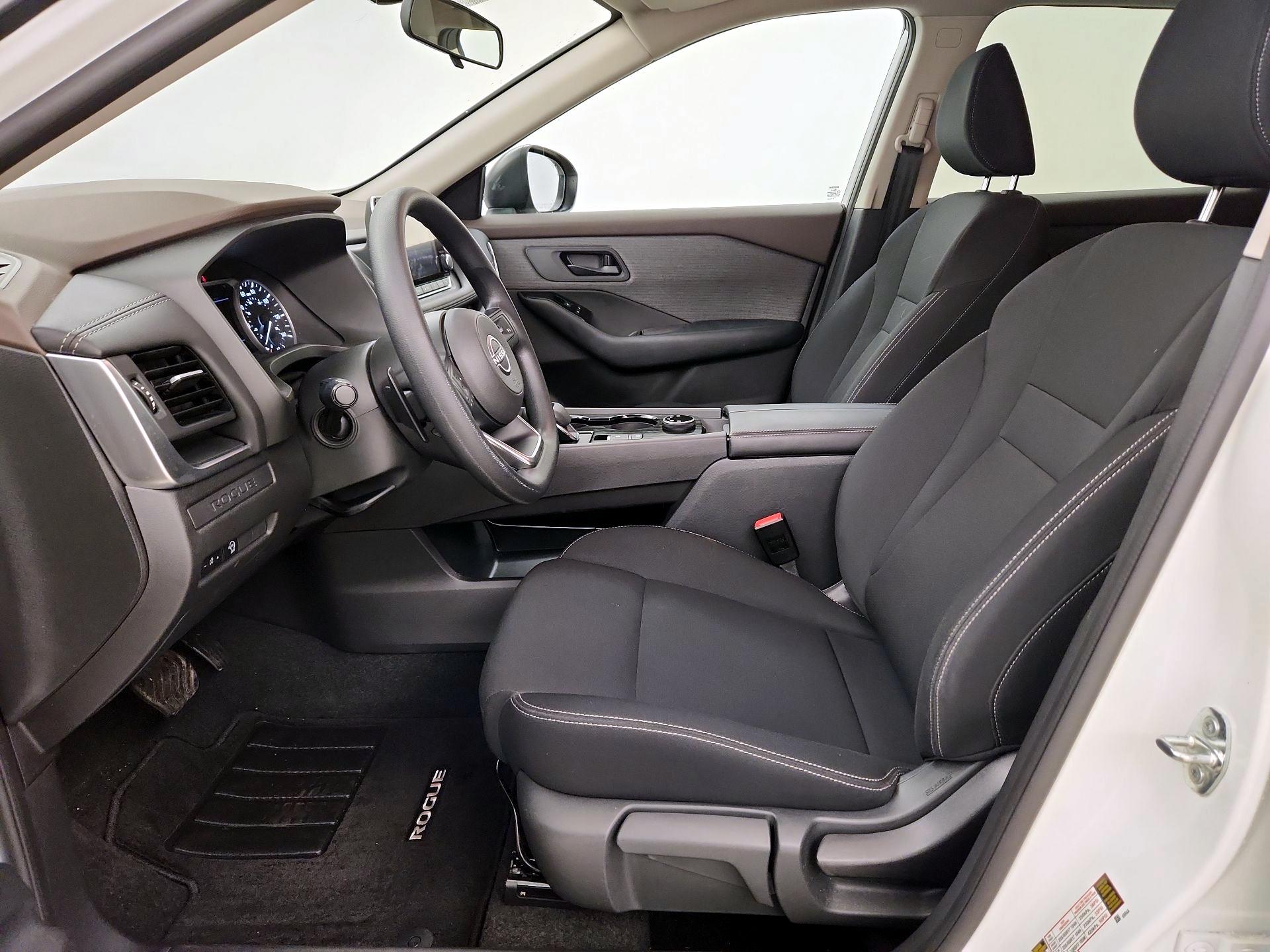 Thumbnail: 2023 Nissan Rogue - 11