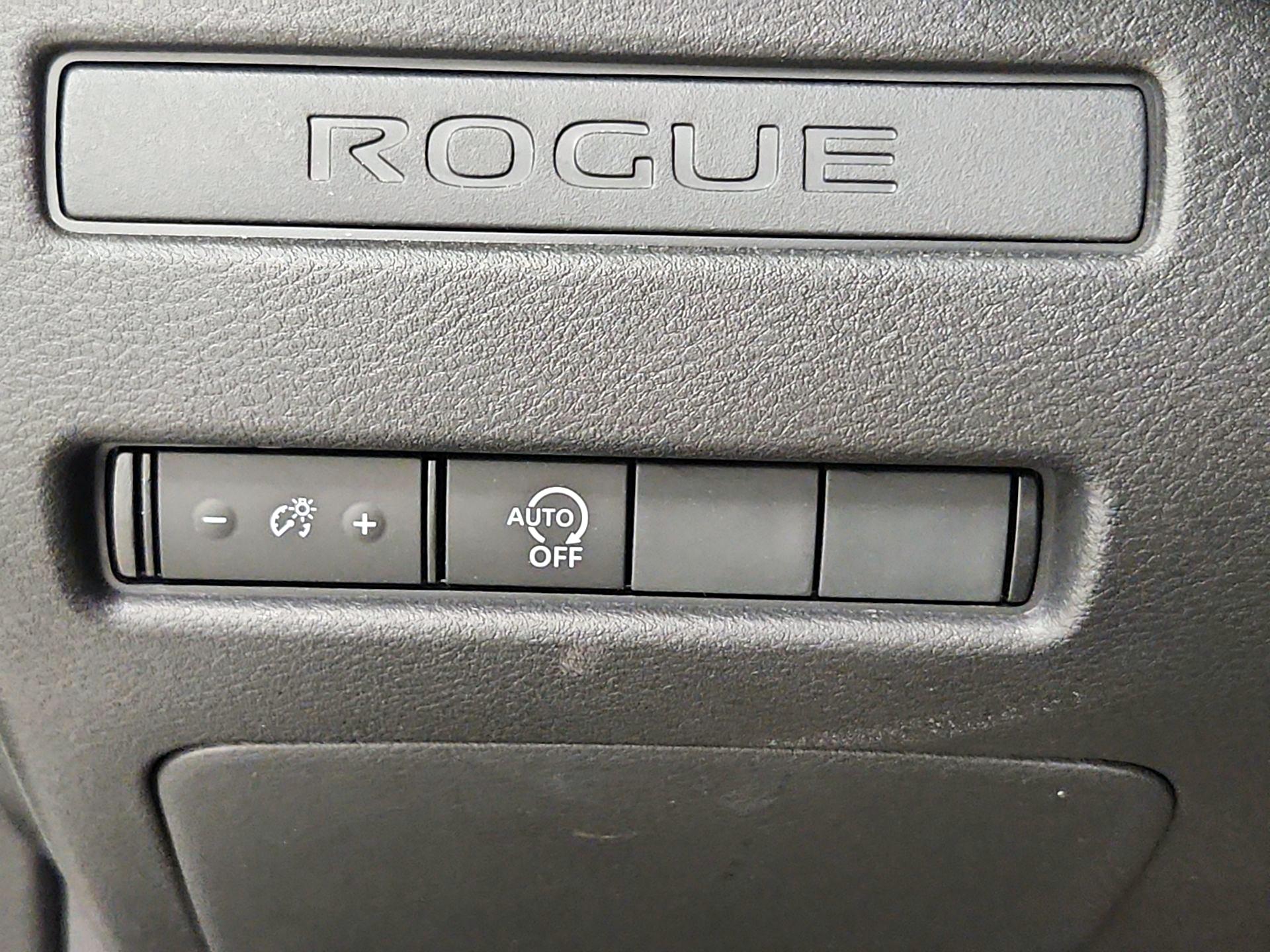 Thumbnail: 2023 Nissan Rogue - 13