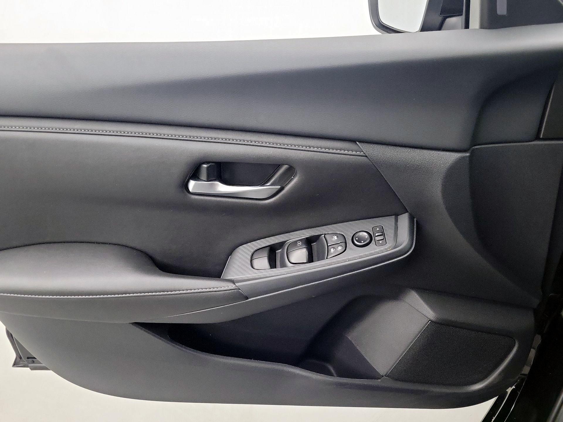 Thumbnail: 2025 Nissan Sentra - 12