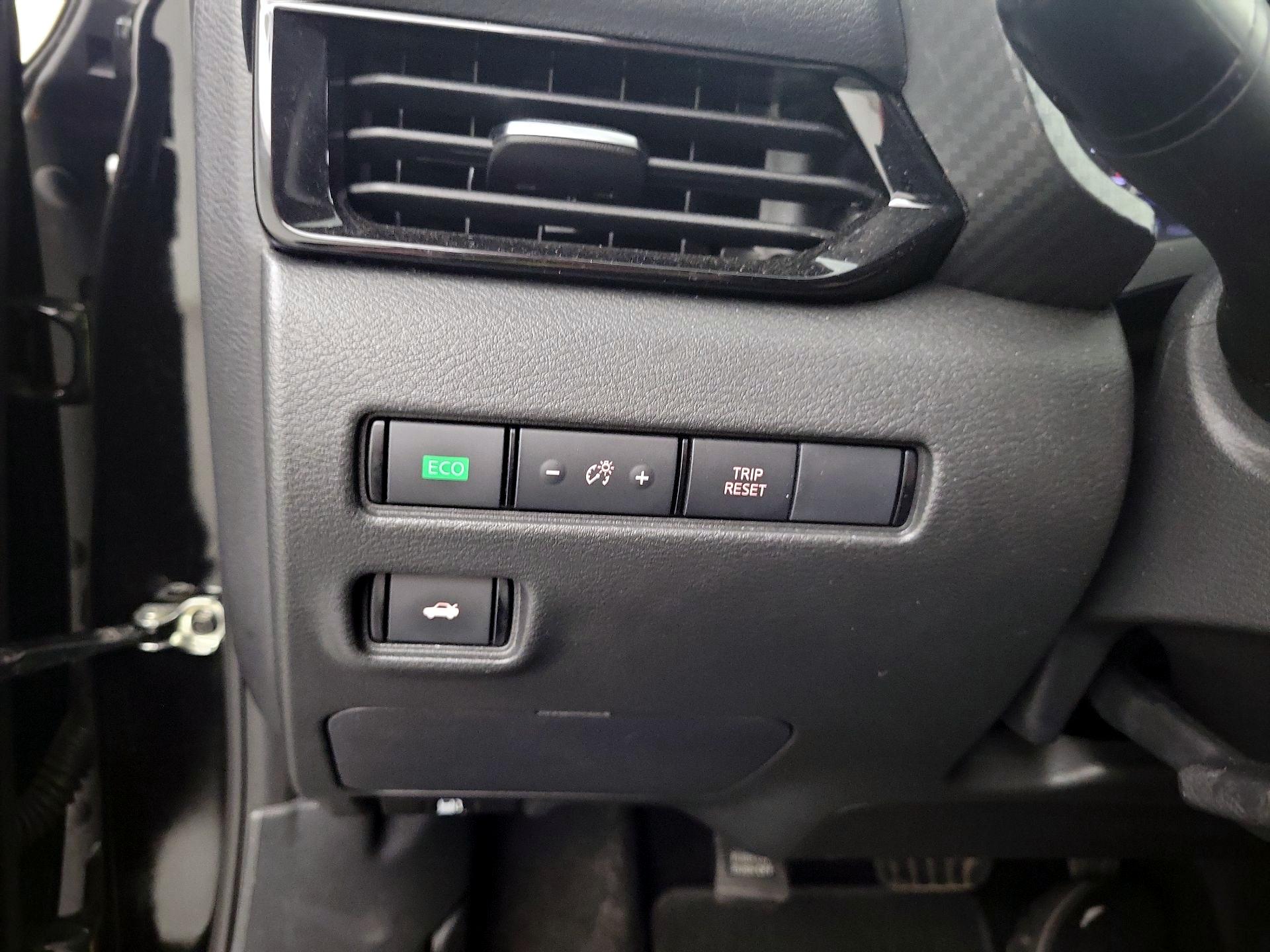 Thumbnail: 2025 Nissan Sentra - 13