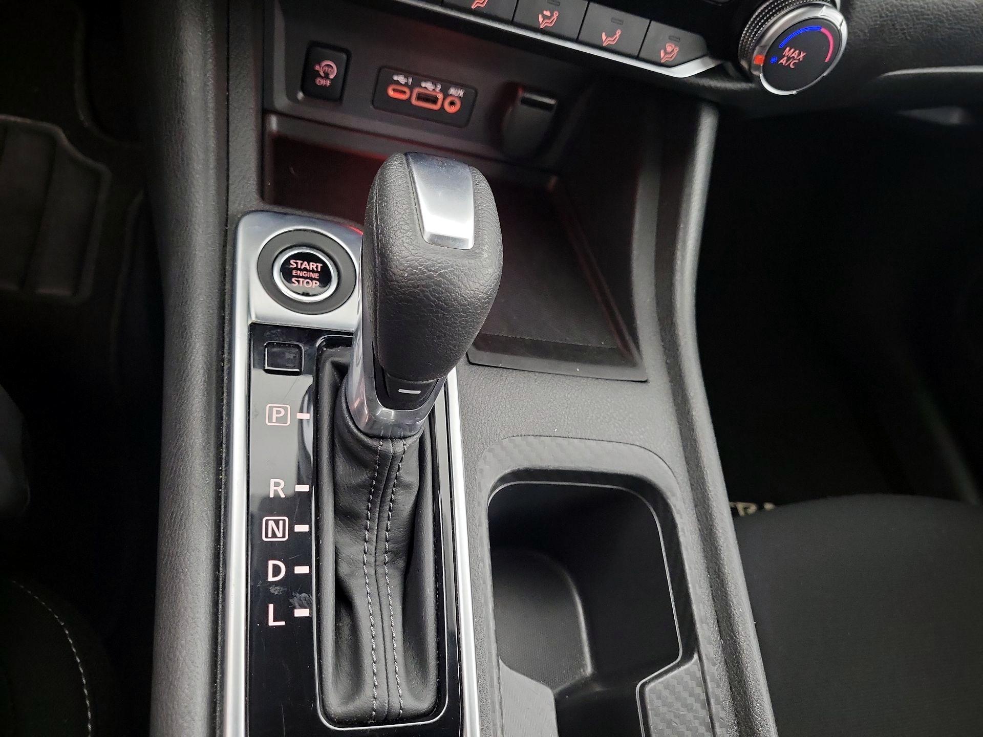 Thumbnail: 2025 Nissan Sentra - 17