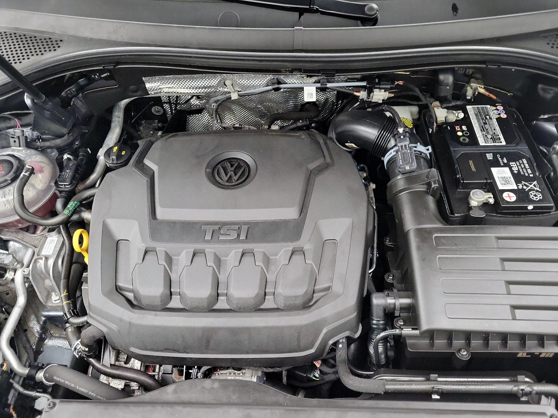 Thumbnail: 2021 Volkswagen Tiguan - 20