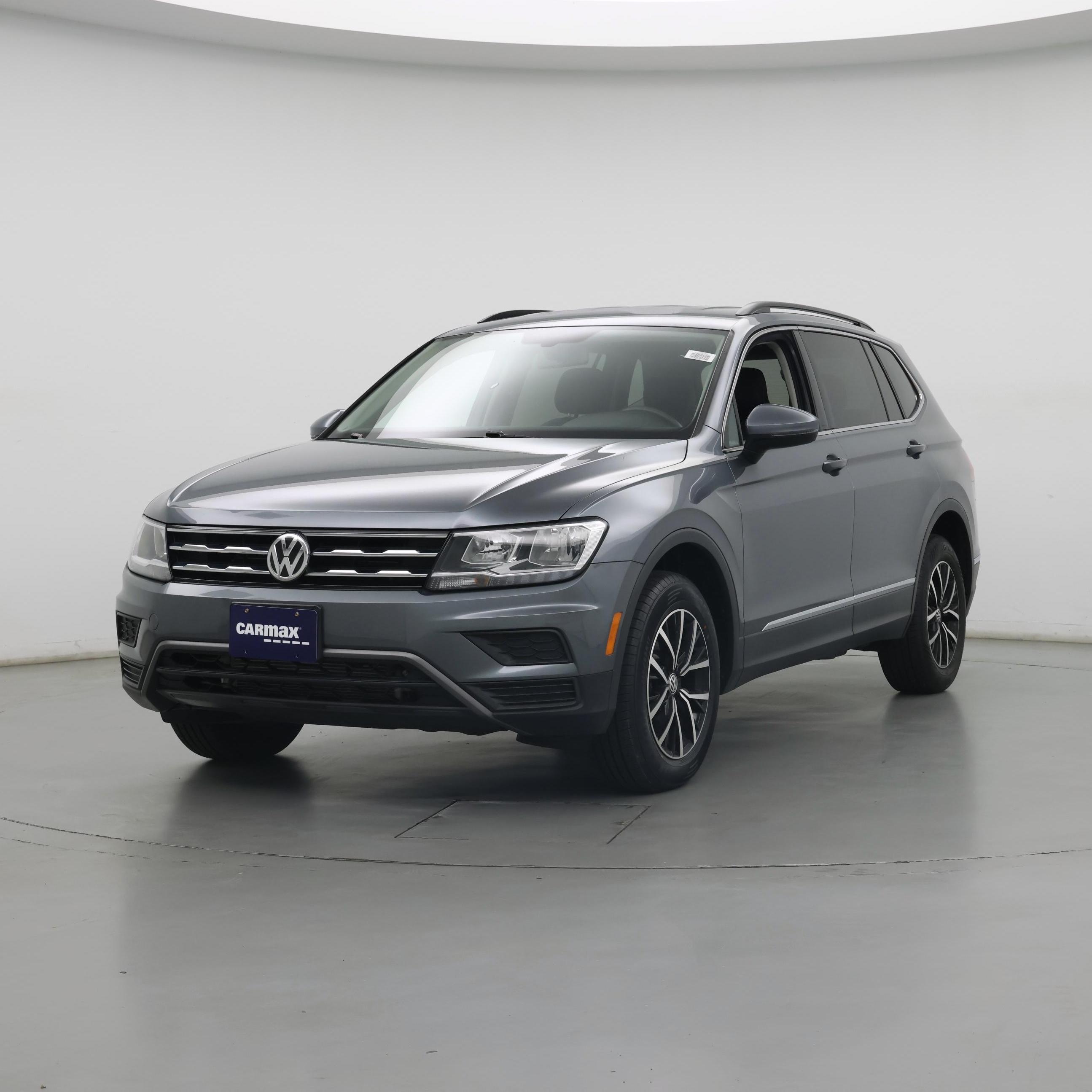 Thumbnail: 2021 Volkswagen Tiguan - 4