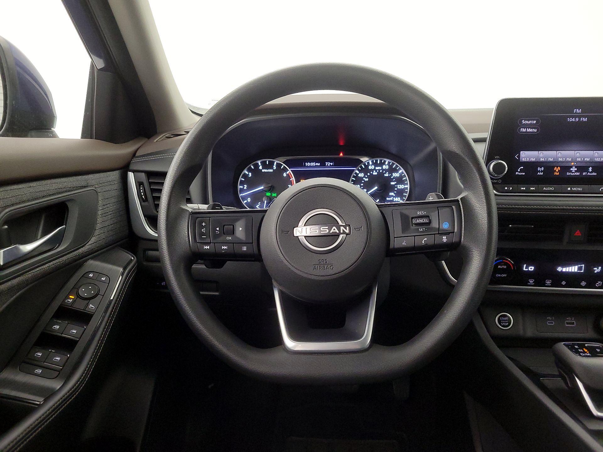 Thumbnail: 2023 Nissan Rogue - 10