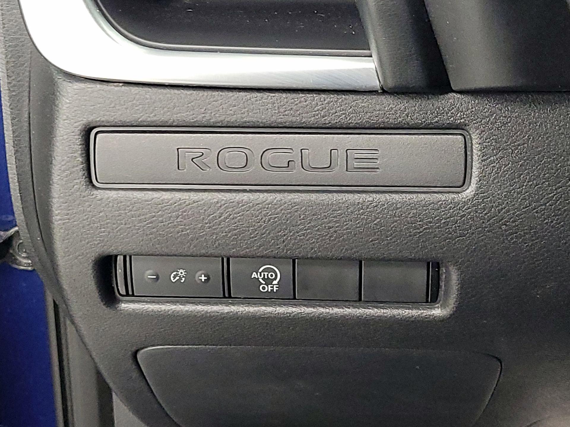 Thumbnail: 2023 Nissan Rogue - 13