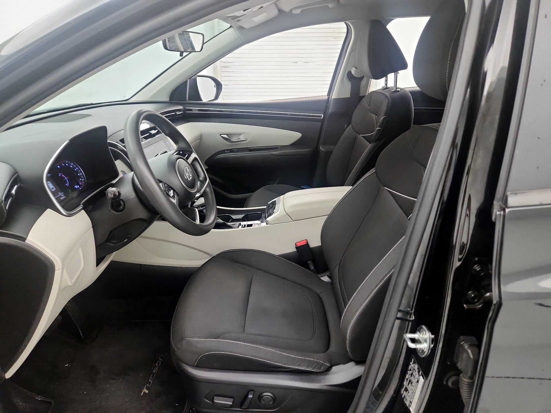 Thumbnail: 2022 Hyundai Tucson - 11