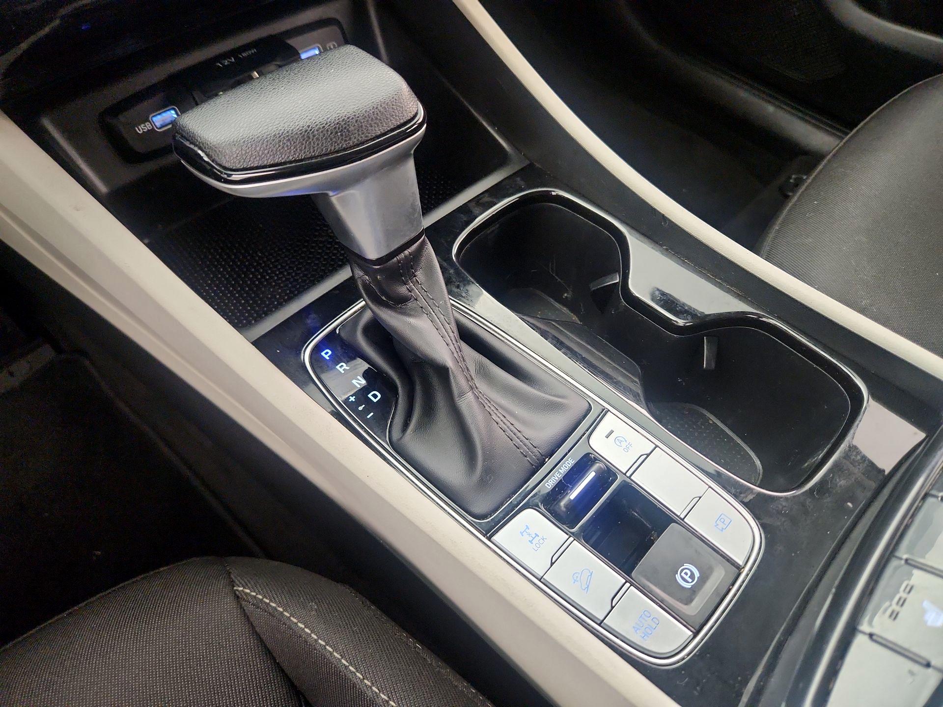 Thumbnail: 2022 Hyundai Tucson - 17