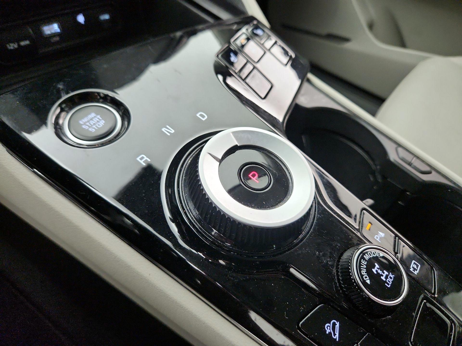 Thumbnail: 2023 Kia Sportage - 18