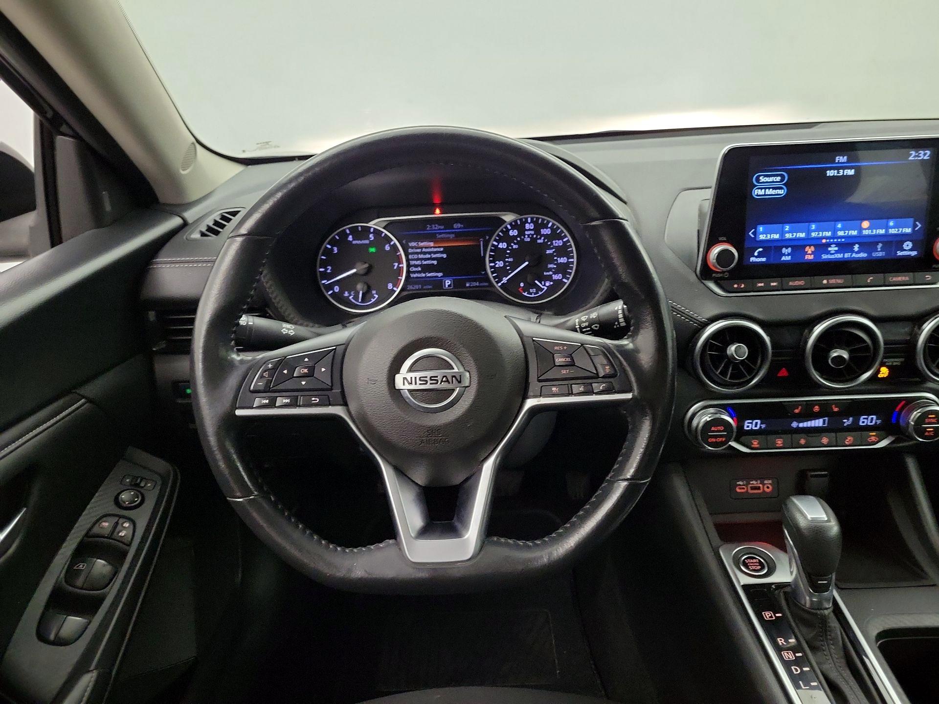 Thumbnail: 2023 Nissan Sentra - 10