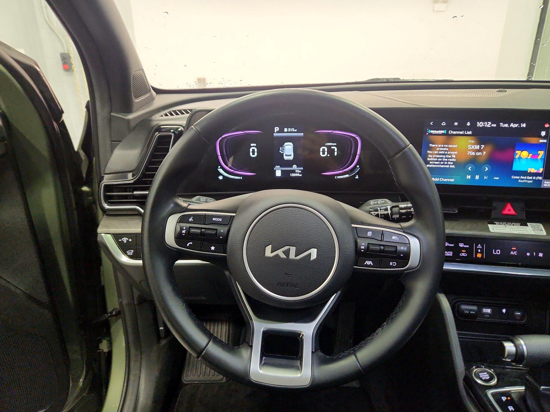 Thumbnail: 2023 Kia Sportage - 10