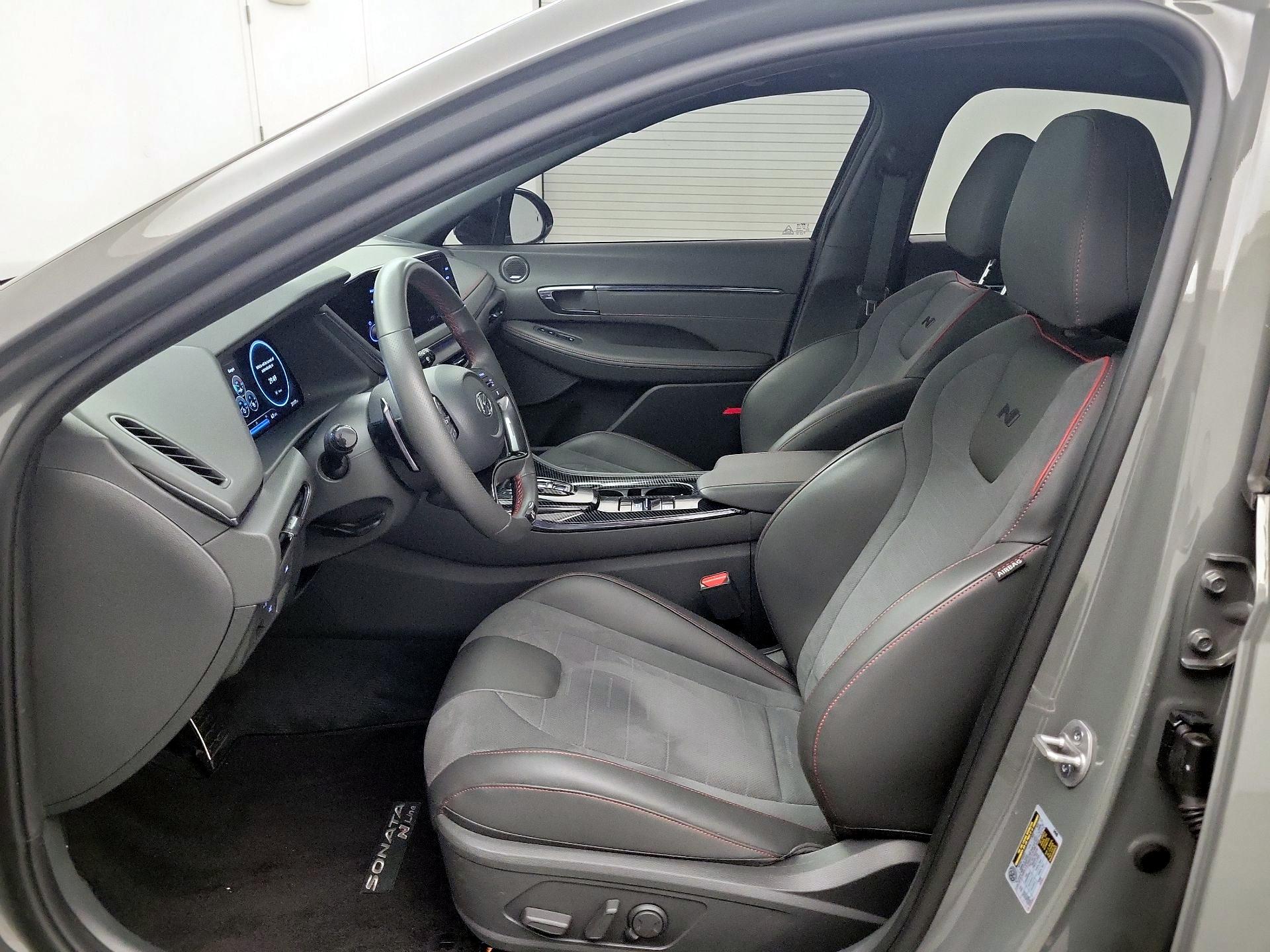 Thumbnail: 2023 Hyundai Sonata - 11