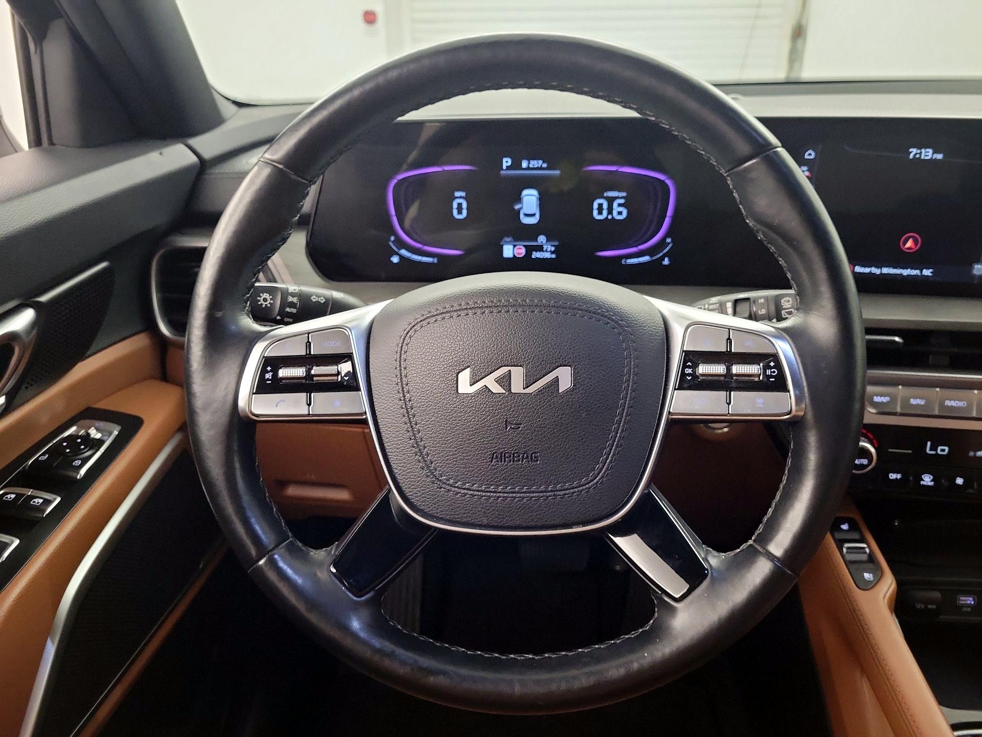 Thumbnail: 2023 Kia Telluride - 10