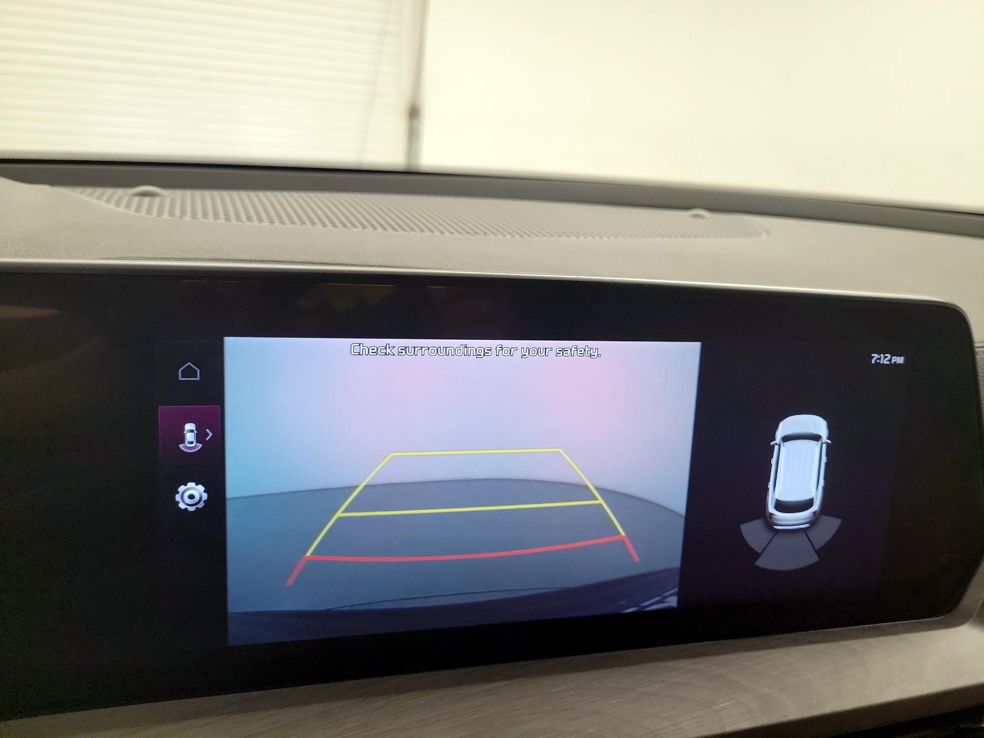 Thumbnail: 2023 Kia Telluride - 15