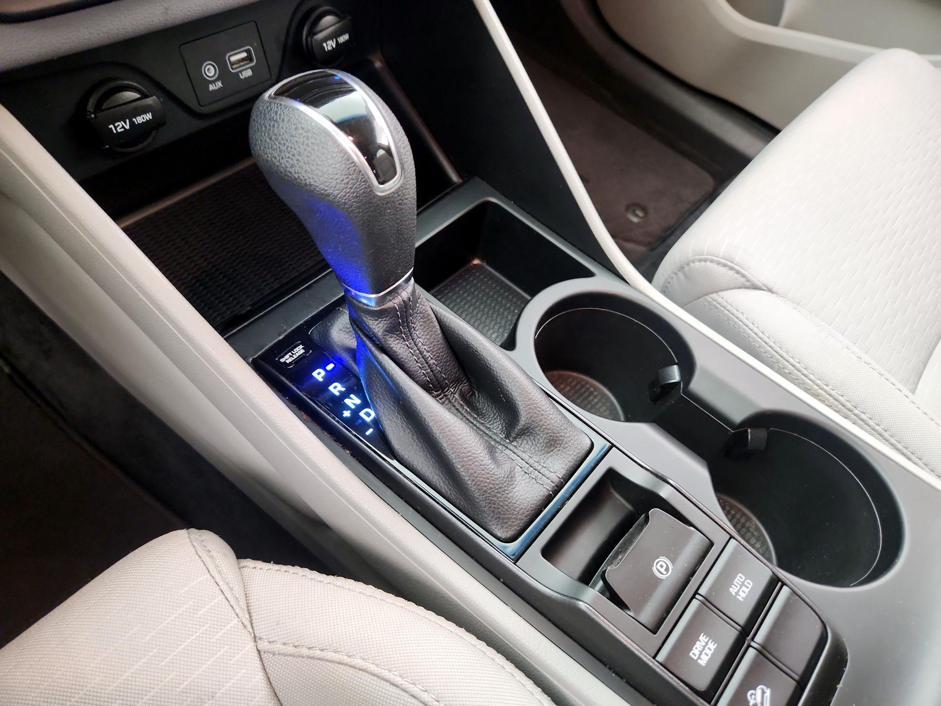 Thumbnail: 2020 Hyundai Tucson - 17