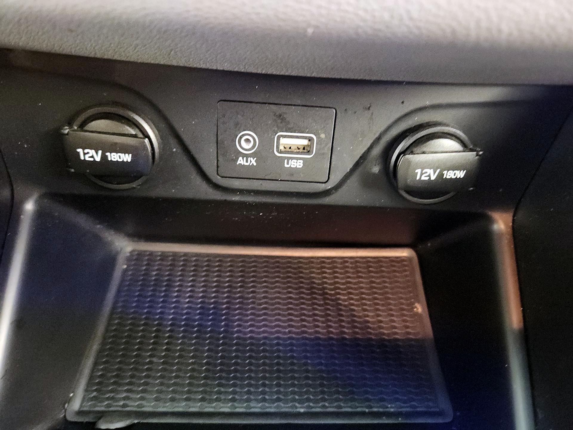 Thumbnail: 2020 Hyundai Tucson - 18