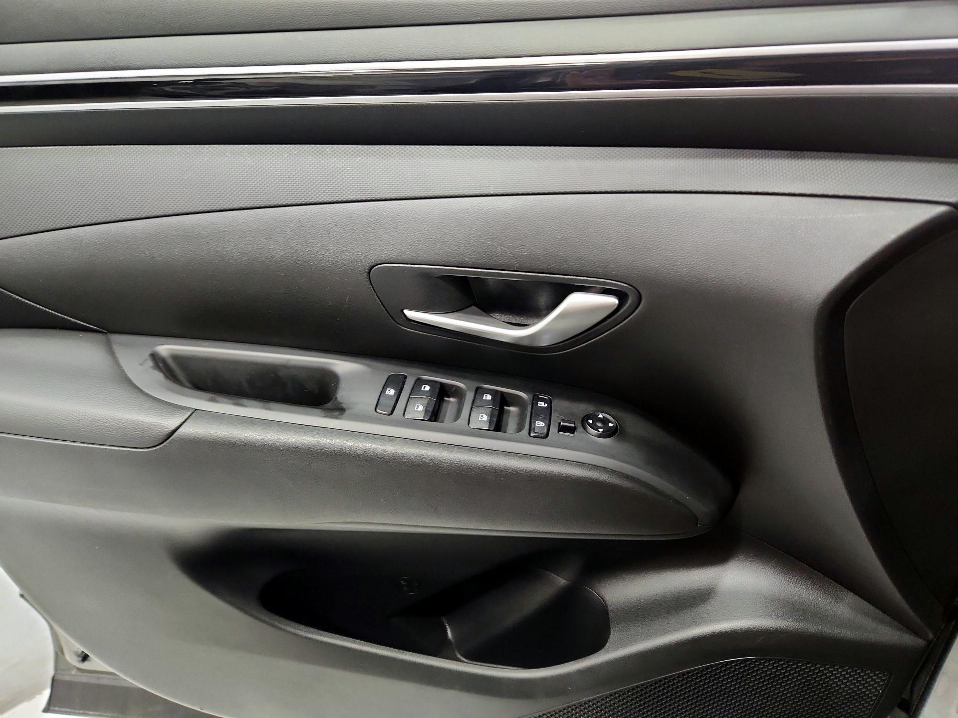 Thumbnail: 2023 Hyundai Tucson - 12