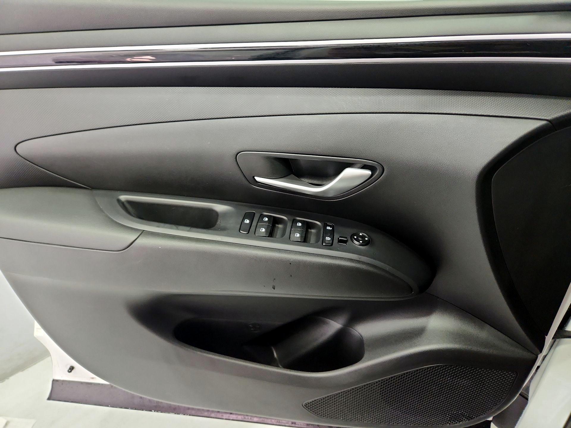 Thumbnail: 2023 Hyundai Tucson - 12