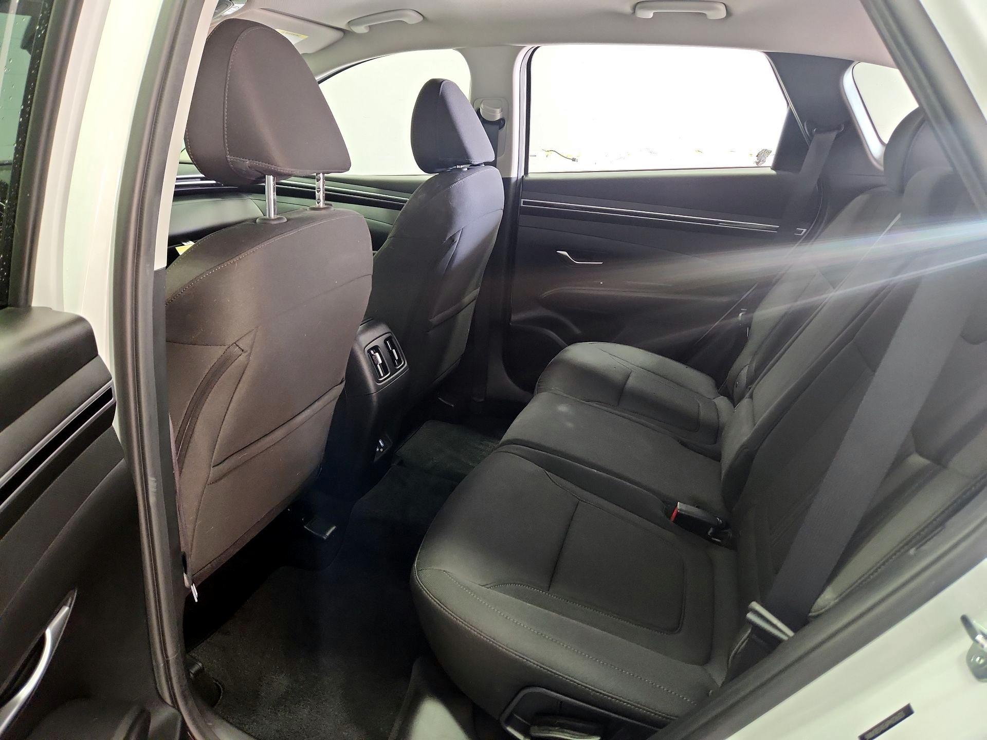 Thumbnail: 2023 Hyundai Tucson - 19