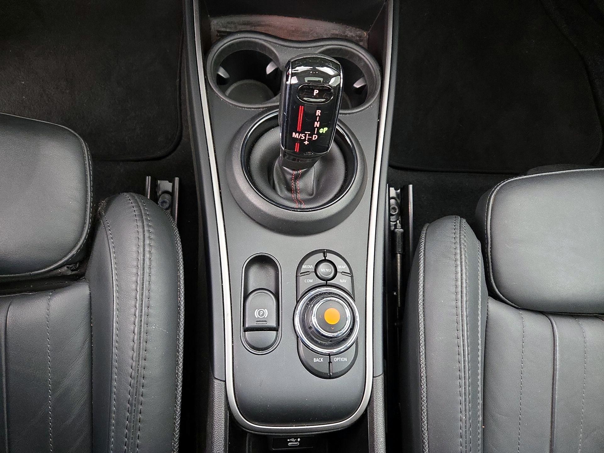 Thumbnail: 2020 MINI Cooper Countryman - 18