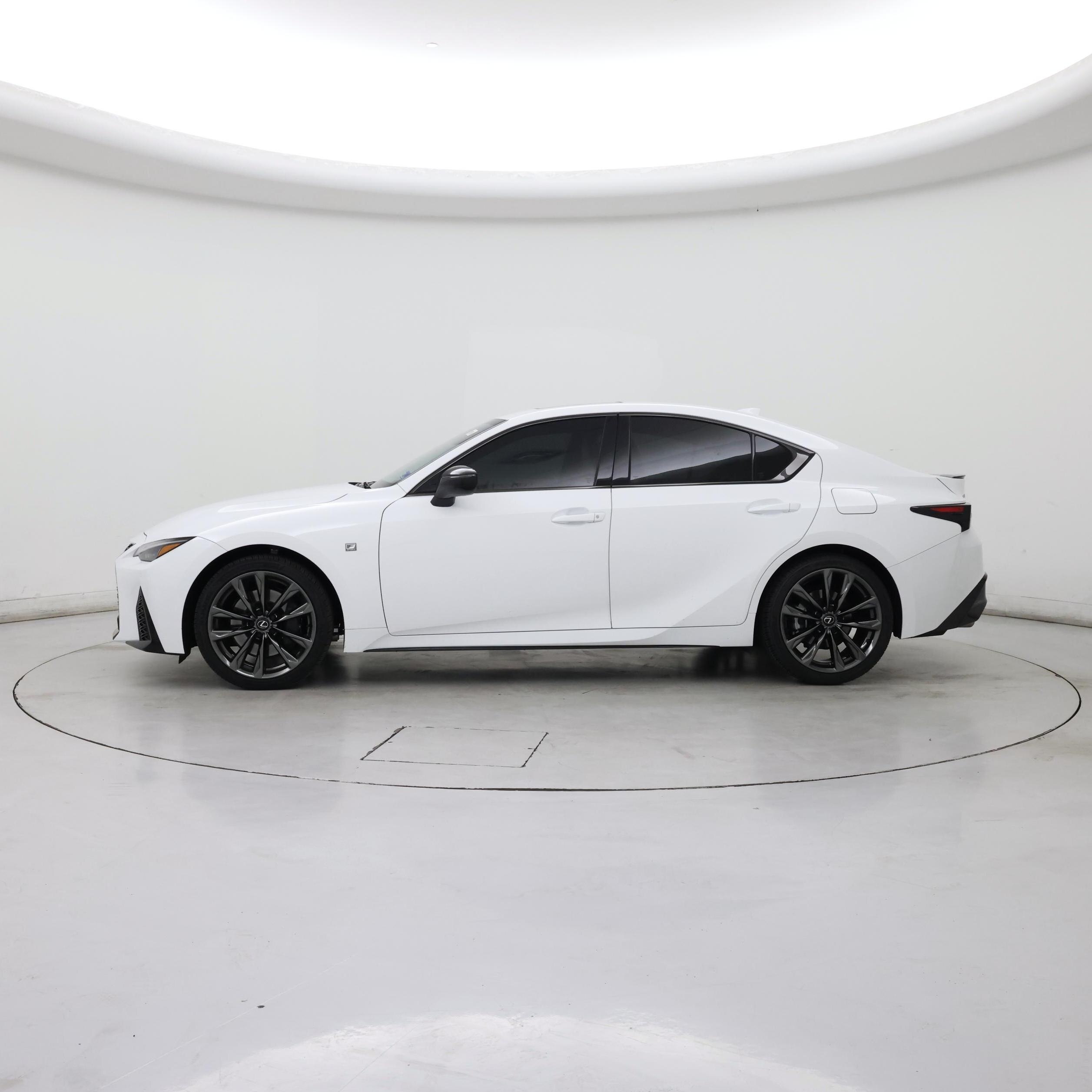 Thumbnail: 2025 Lexus IS - 3