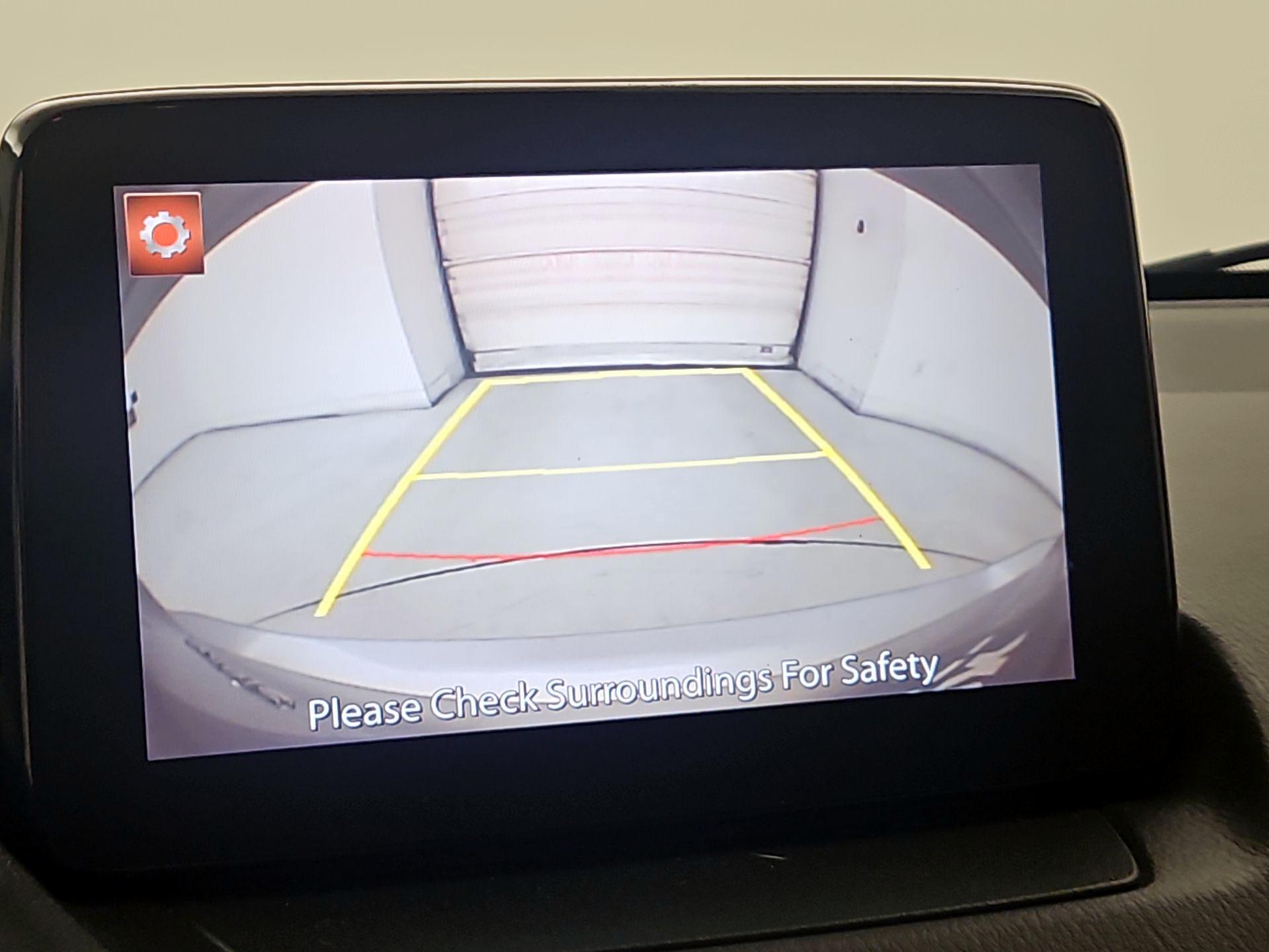 Thumbnail: 2019 Toyota Yaris - 14