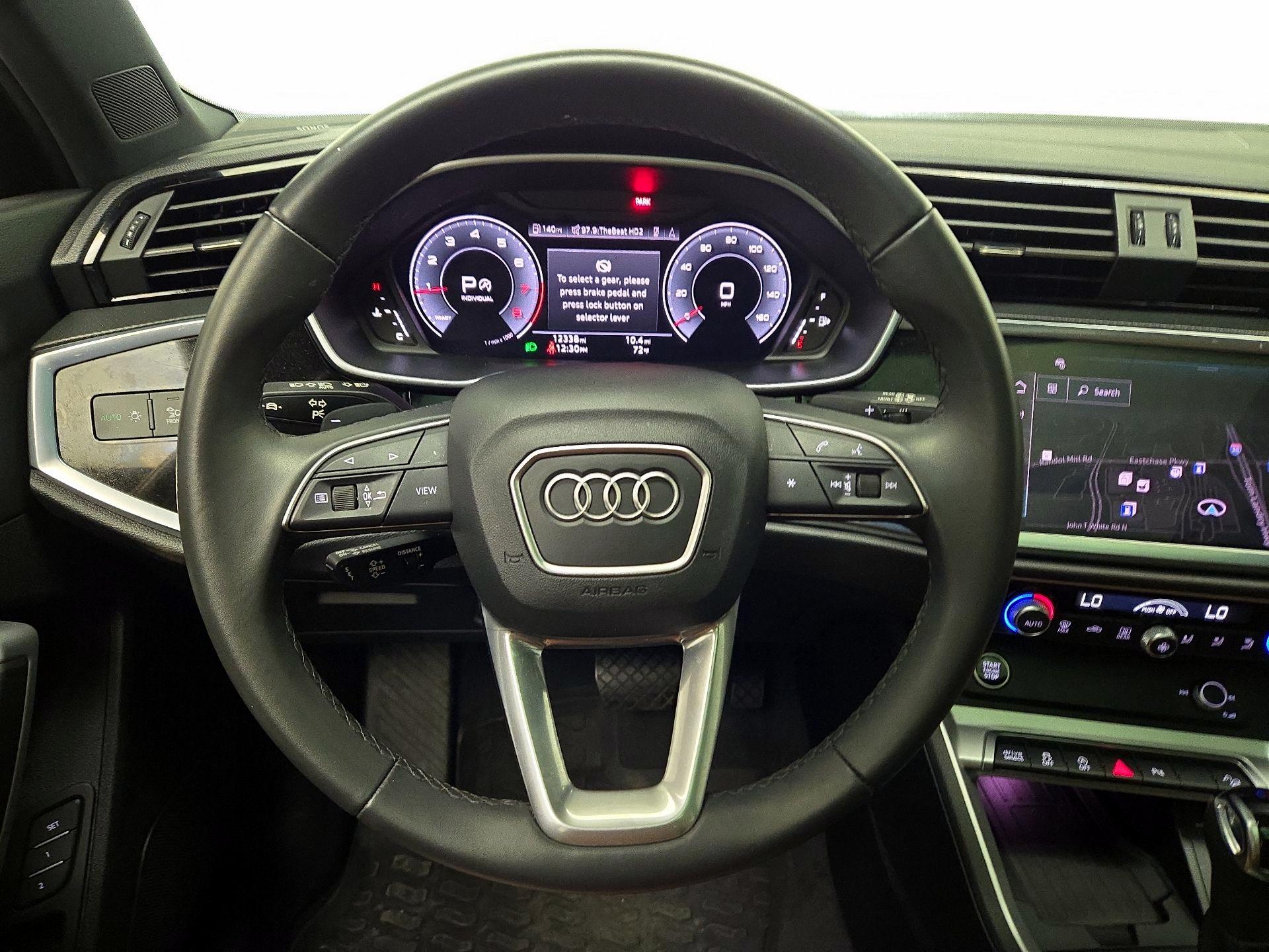 Thumbnail: 2024 Audi Q3 - 10