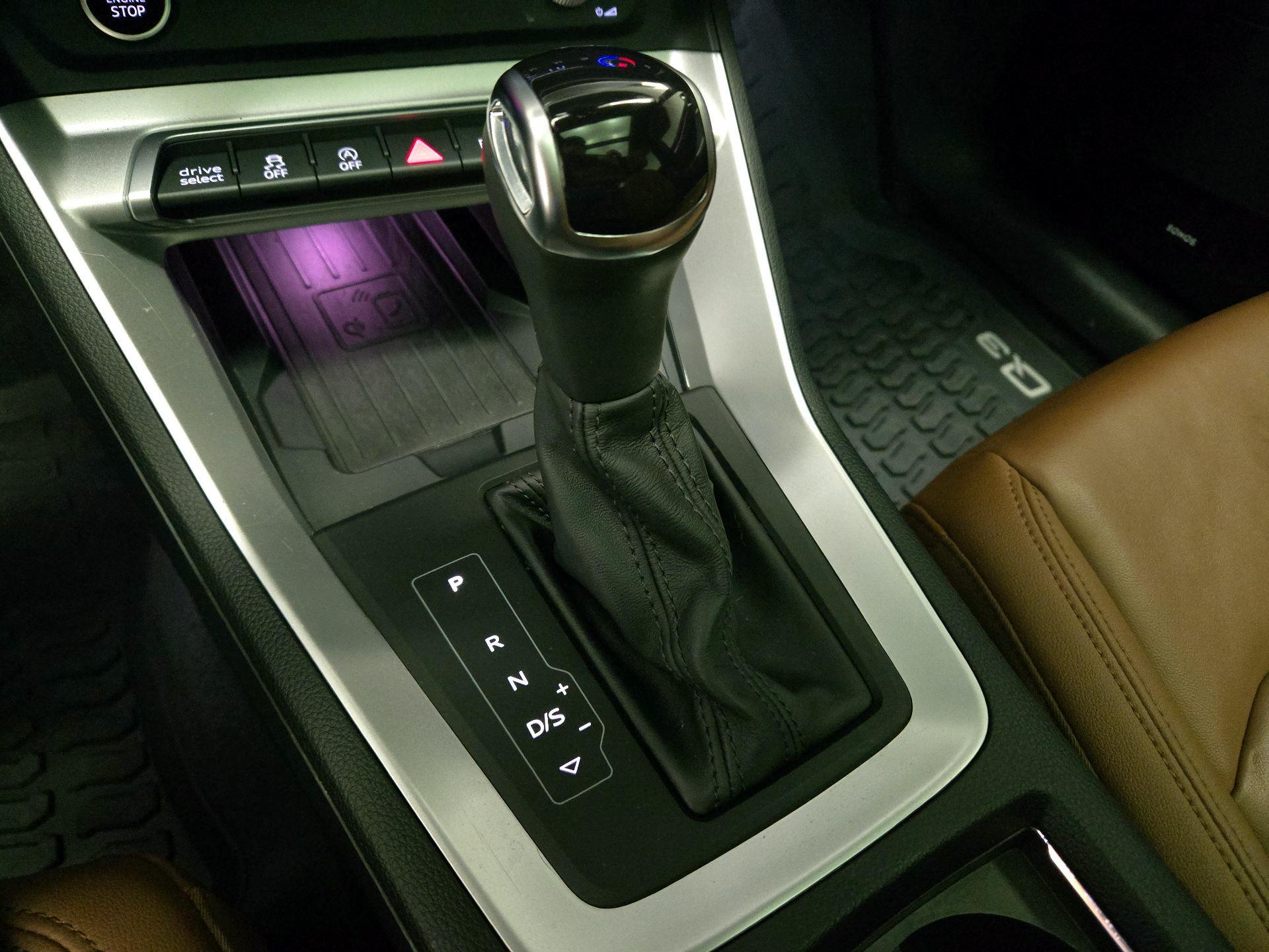 Thumbnail: 2024 Audi Q3 - 18