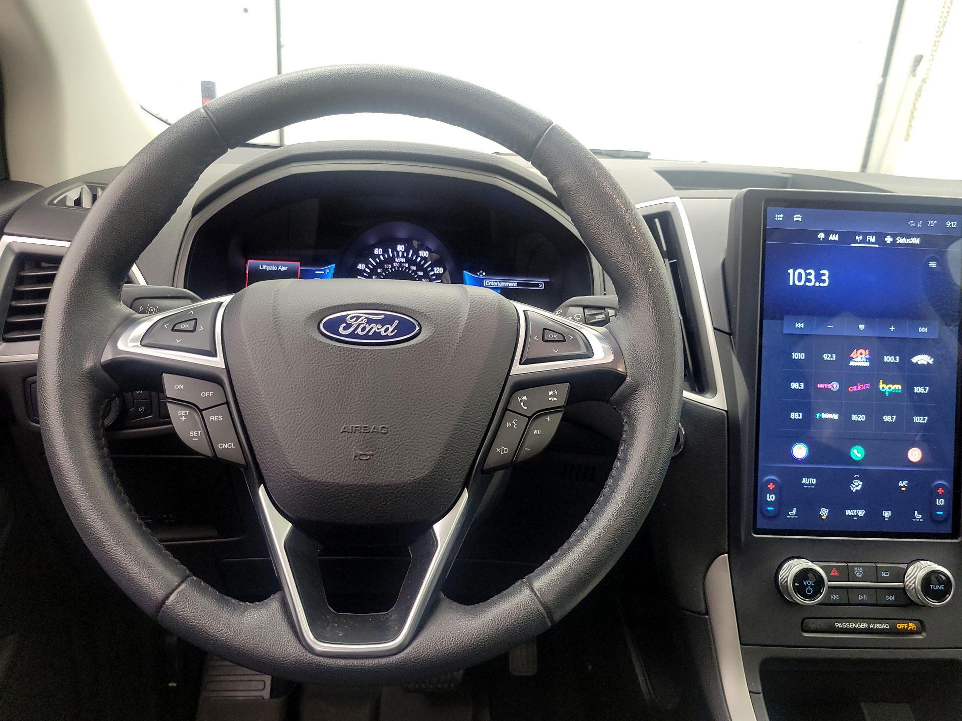 Thumbnail: 2022 Ford Edge - 10