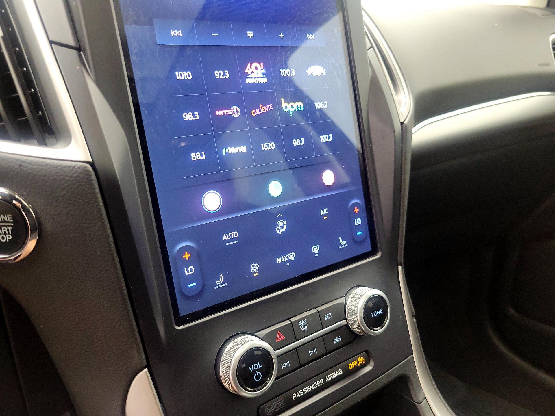 Thumbnail: 2022 Ford Edge - 15