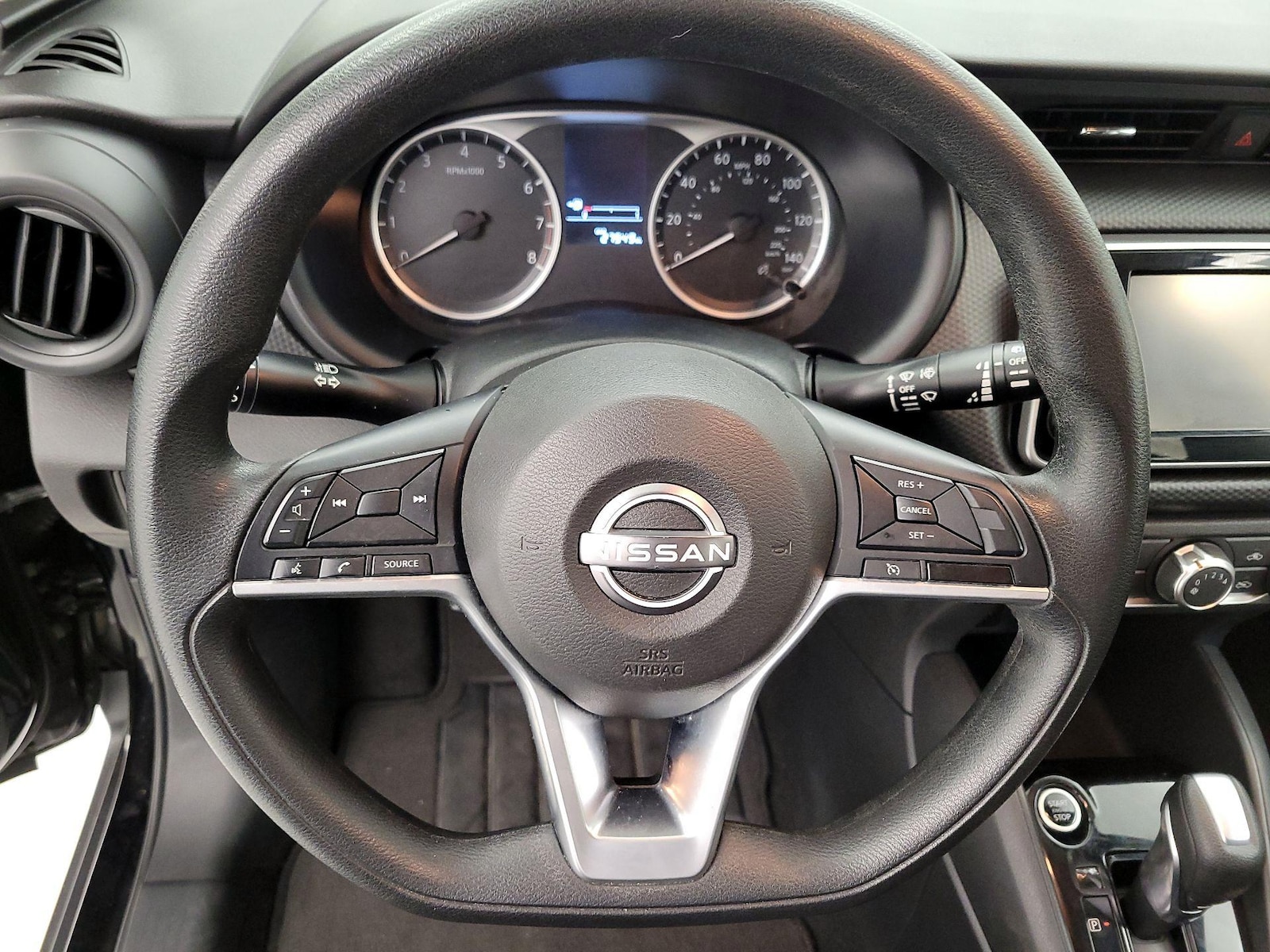 2022 Nissan Kicks S - Photo 11
