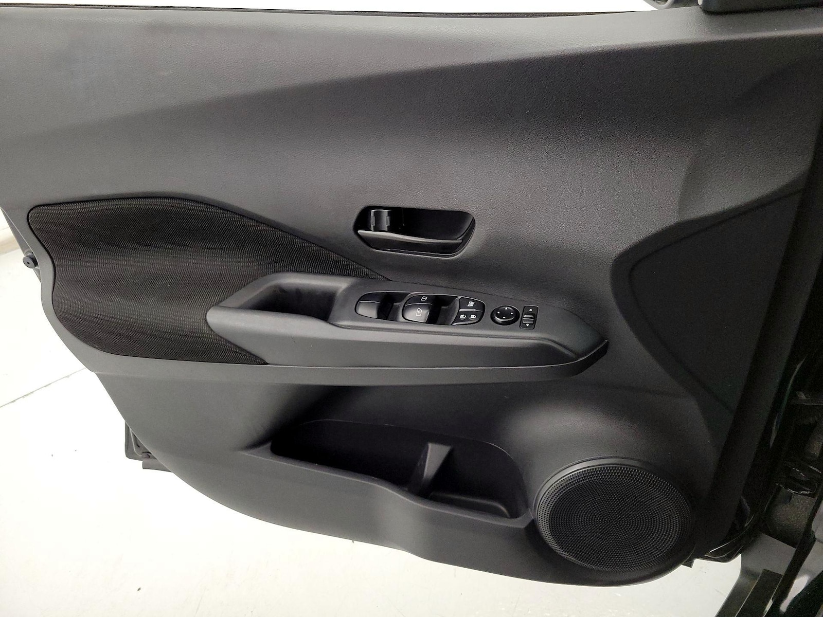 2022 Nissan Kicks S - Photo 13