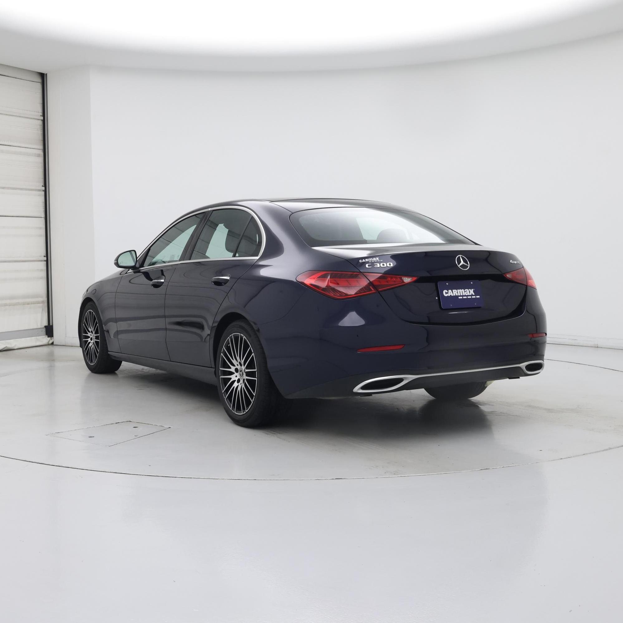 Thumbnail: 2023 Mercedes-Benz C-Class - 2