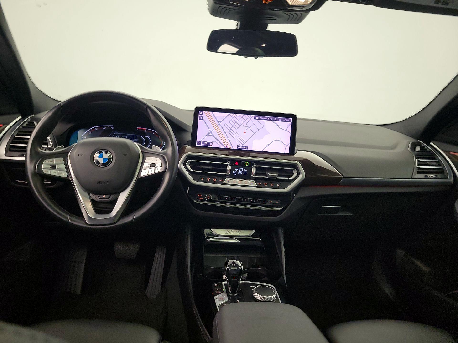 Thumbnail: 2022 BMW X4 - 9