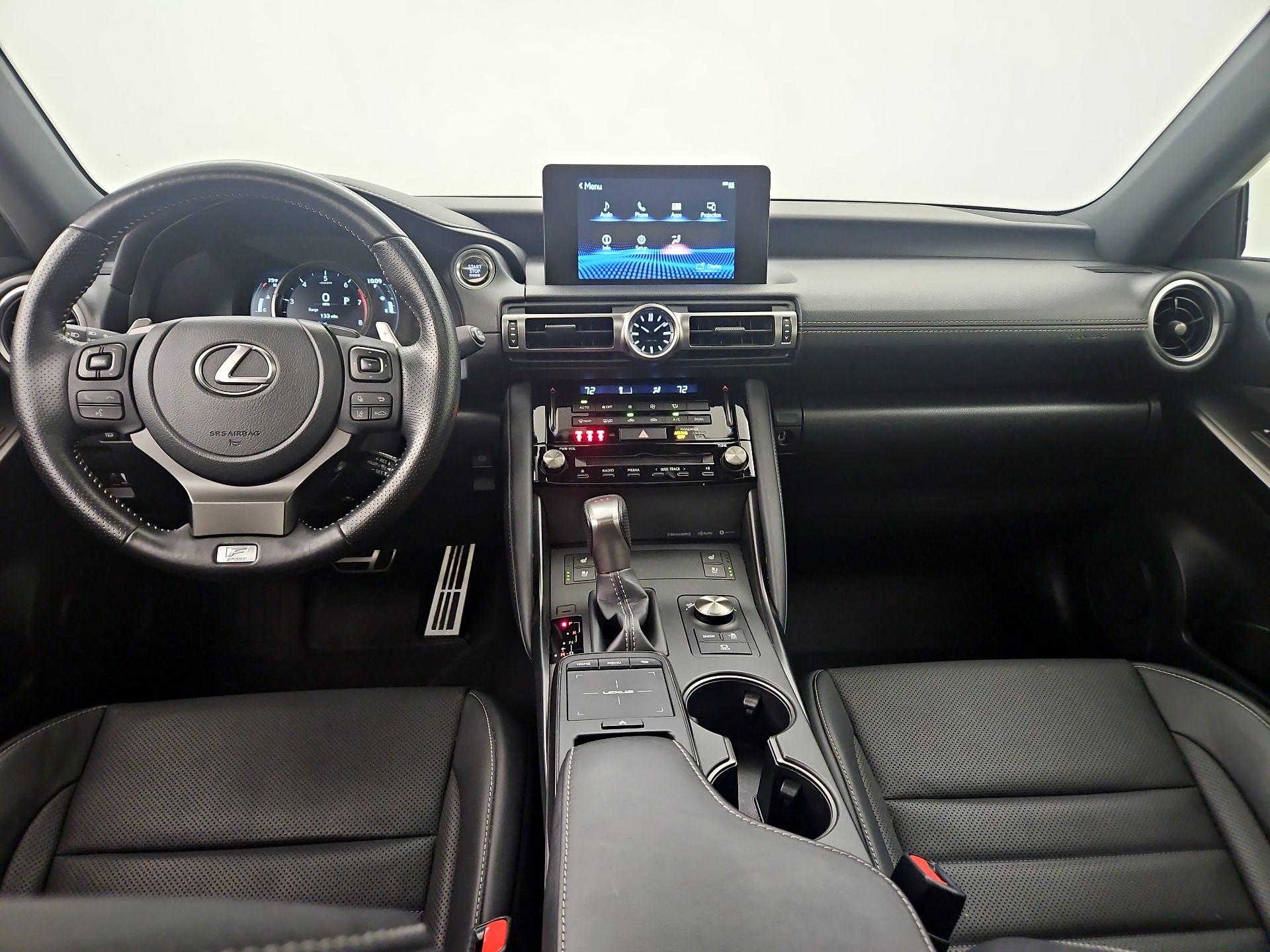 Thumbnail: 2022 Lexus IS - 9