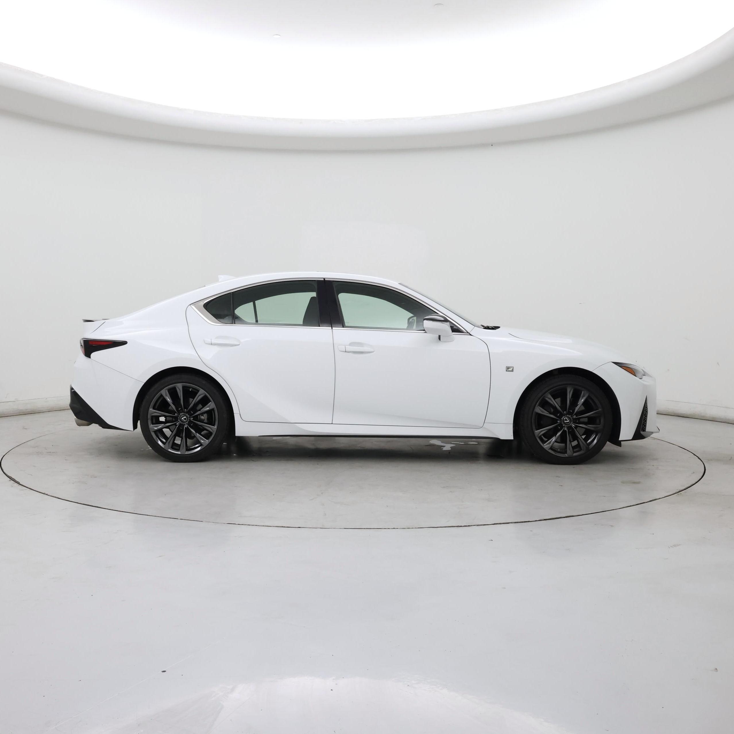 Thumbnail: 2022 Lexus IS - 7