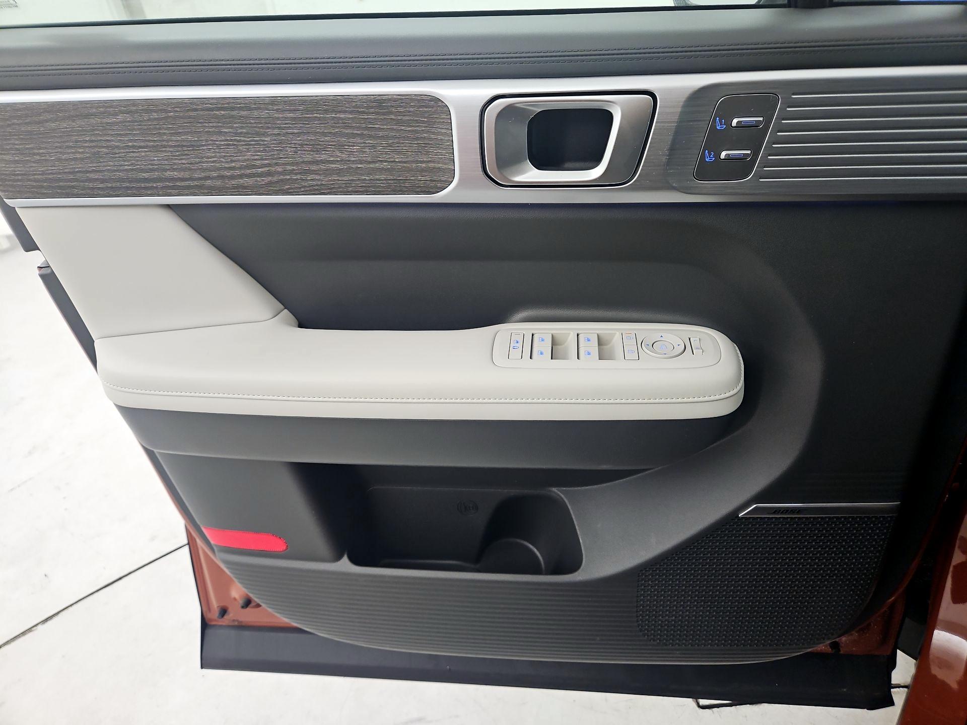 Thumbnail: 2024 Hyundai Santa Fe - 12