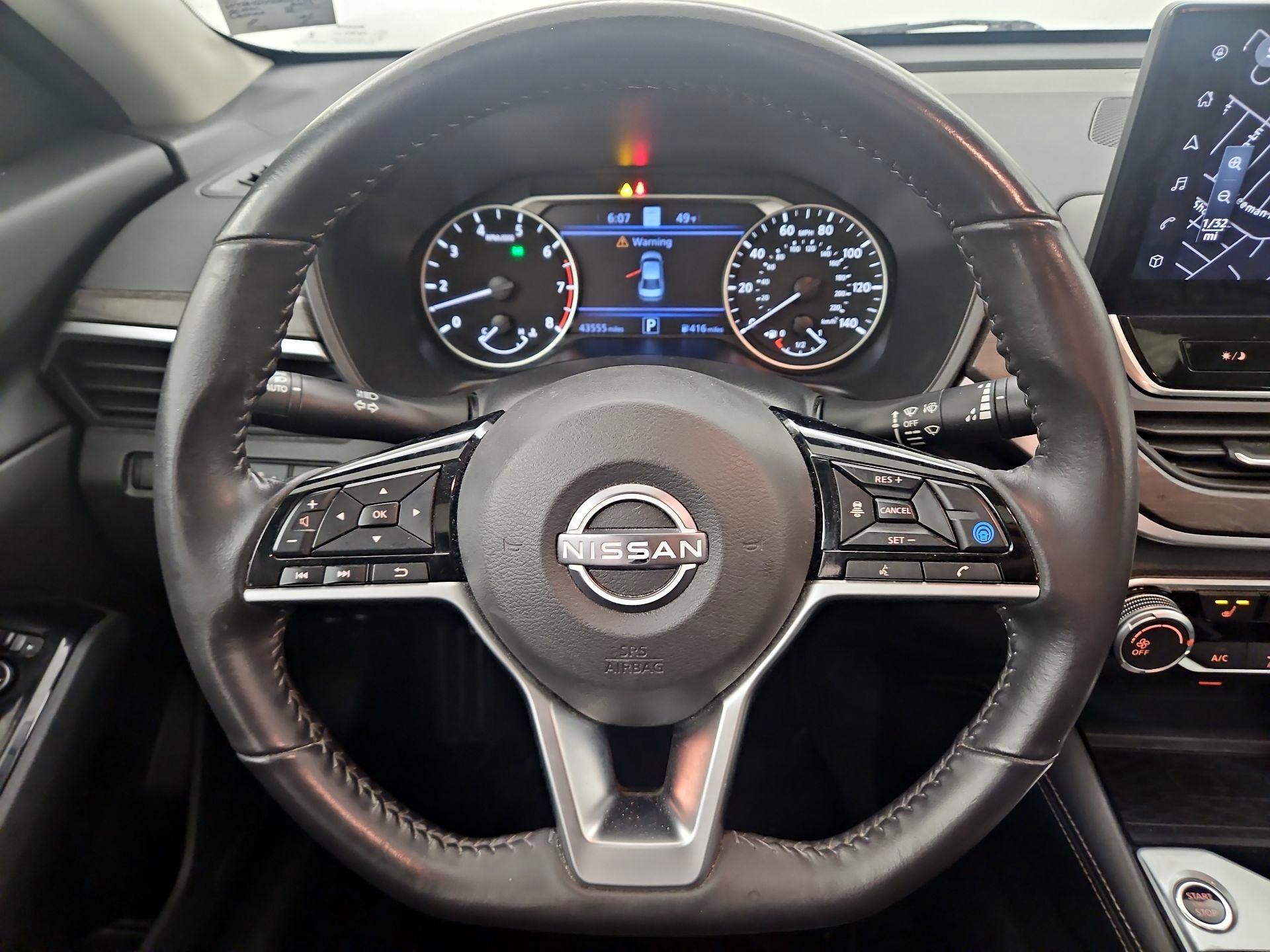 Thumbnail: 2023 Nissan Altima - 10