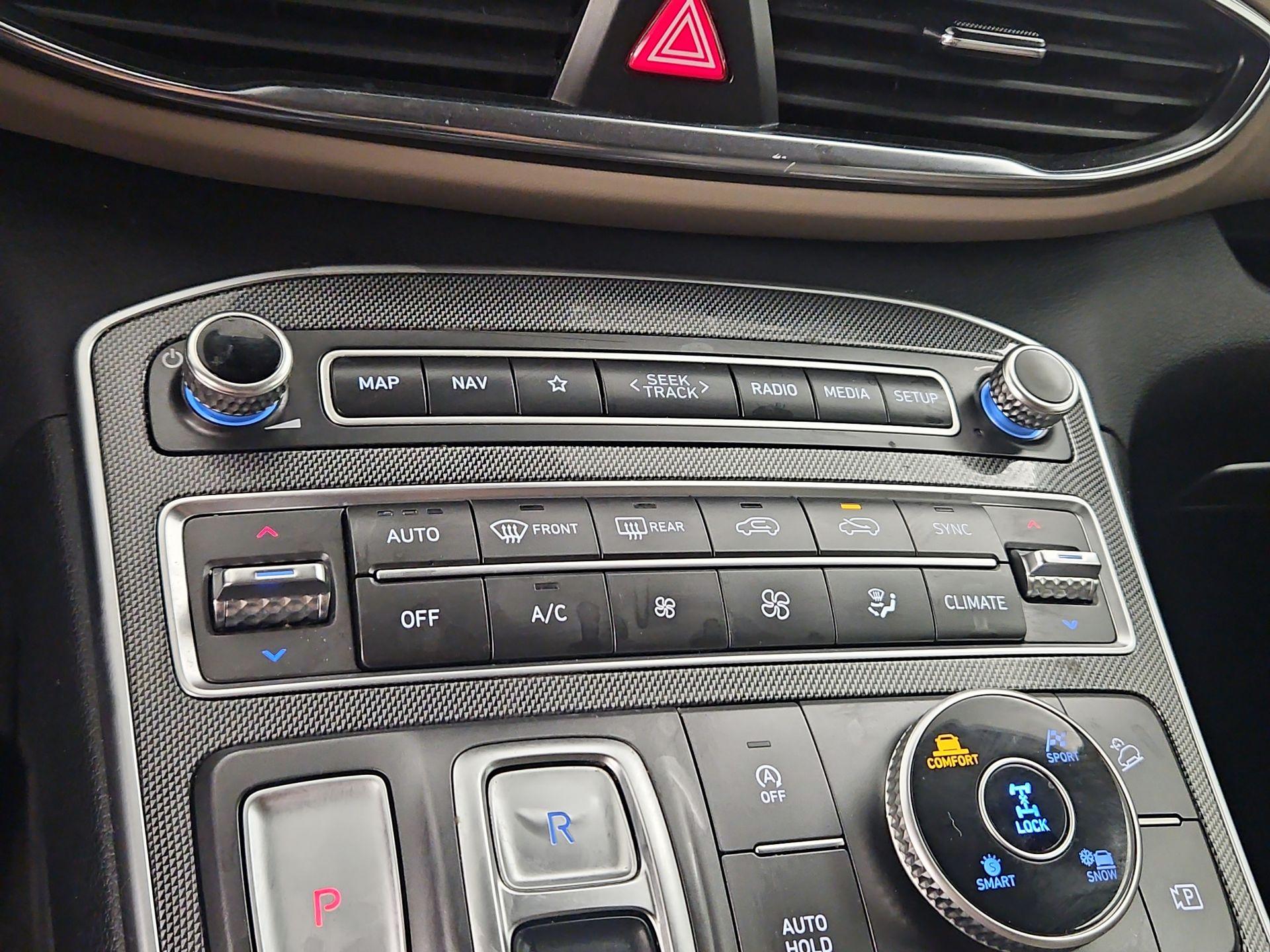 Thumbnail: 2023 Hyundai Santa Fe - 17