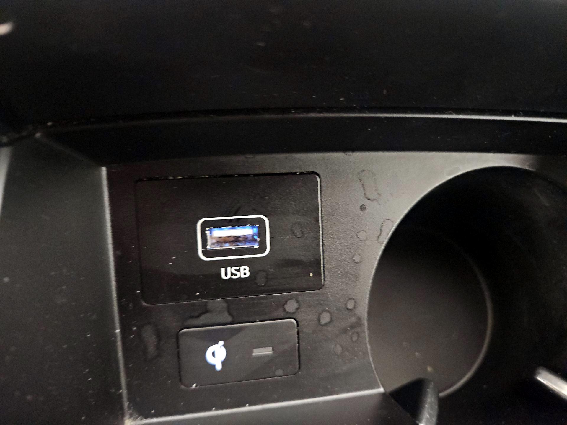 Thumbnail: 2023 Hyundai Santa Fe - 19