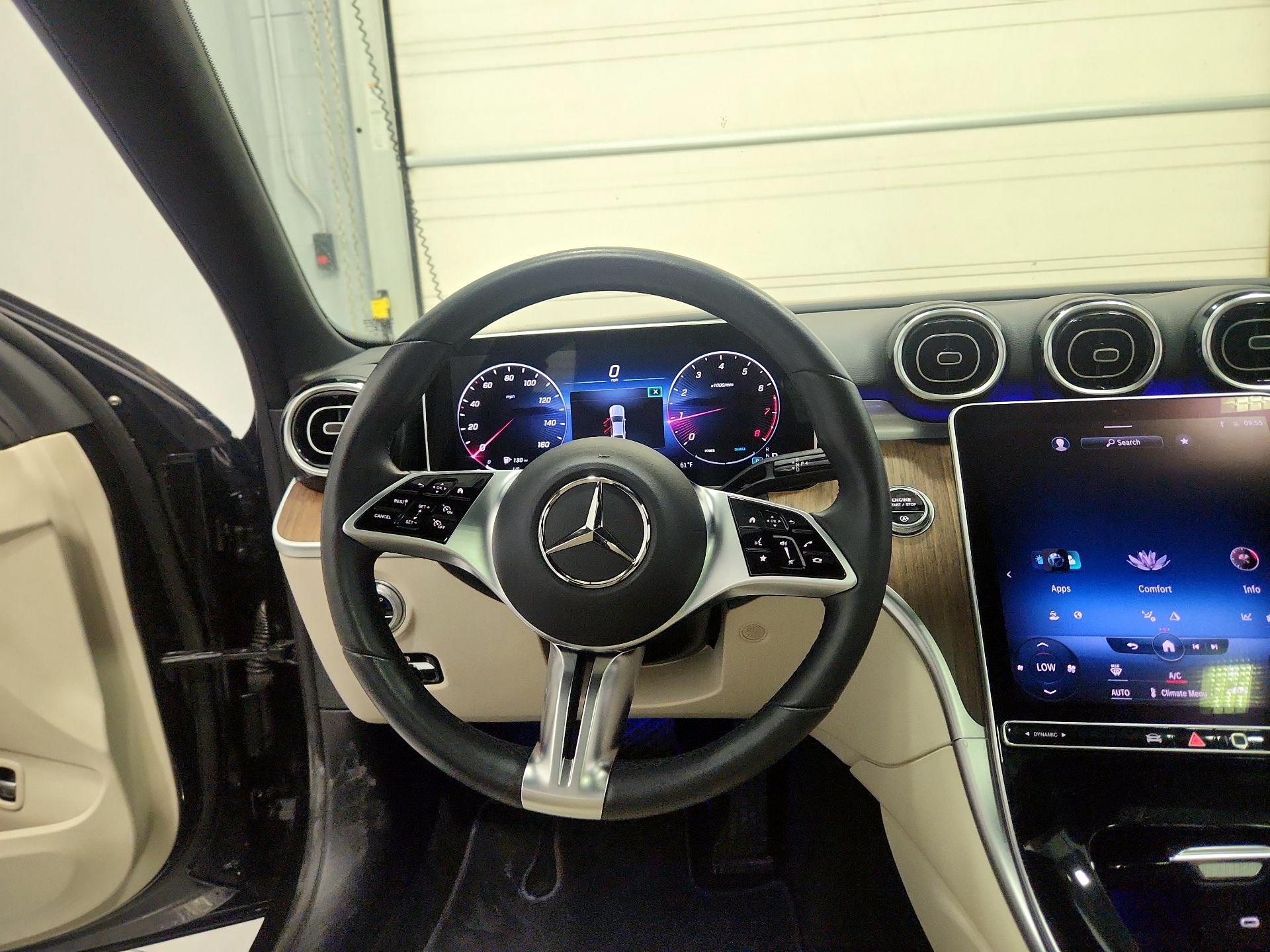 Thumbnail: 2023 Mercedes-Benz C-Class - 10